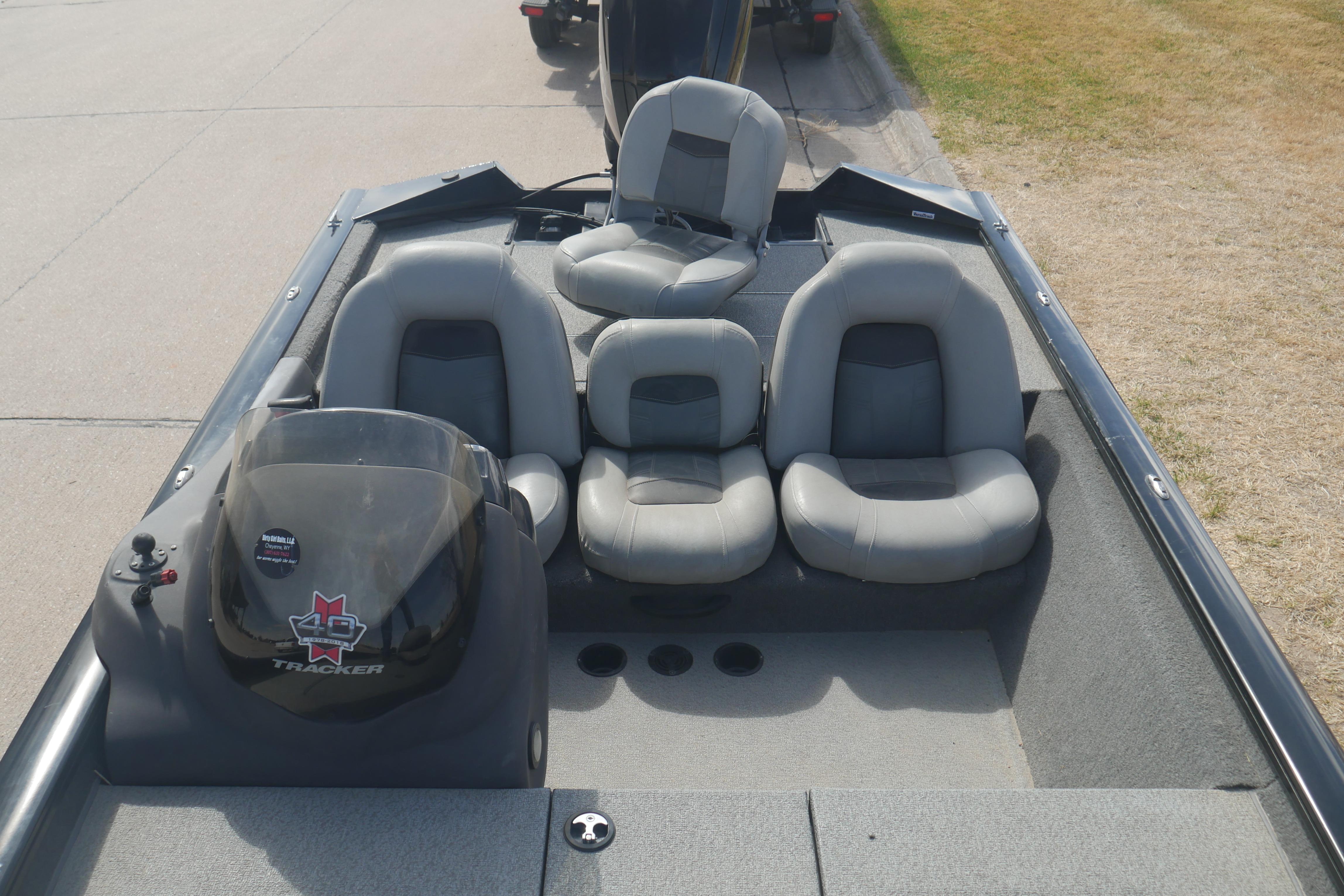 2018 Tracker Pro Team 175 TXW boat interior with gray seating and console.
