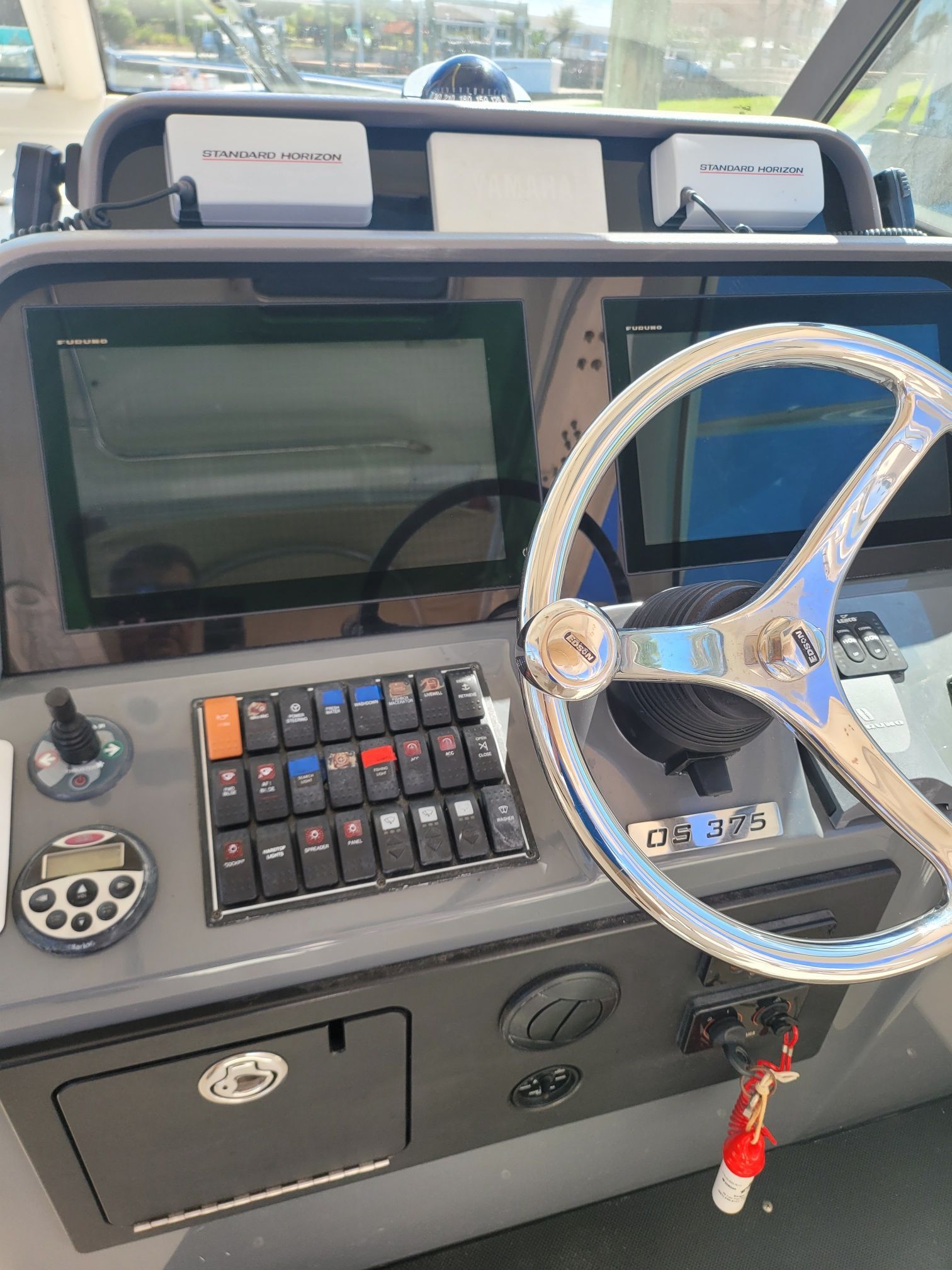 2009 Pursuit OS 375 Offshore - 4