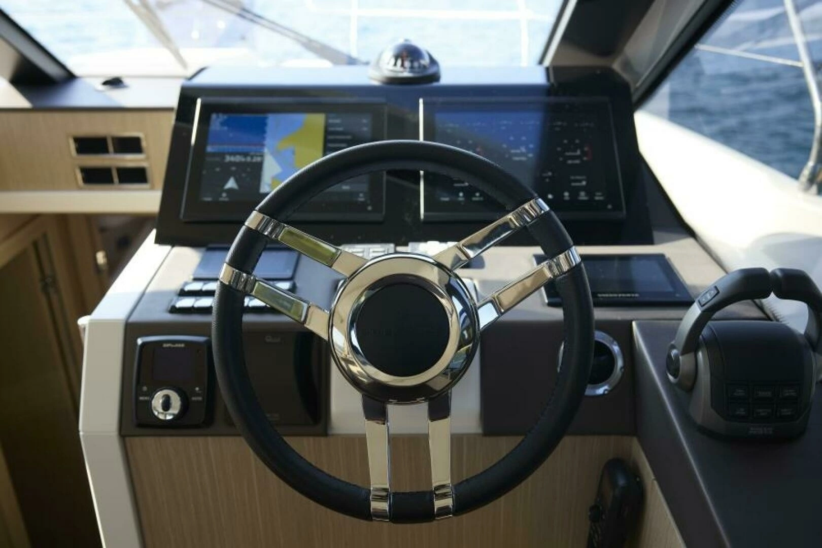 2027 Prestige F4.3 - Image 4