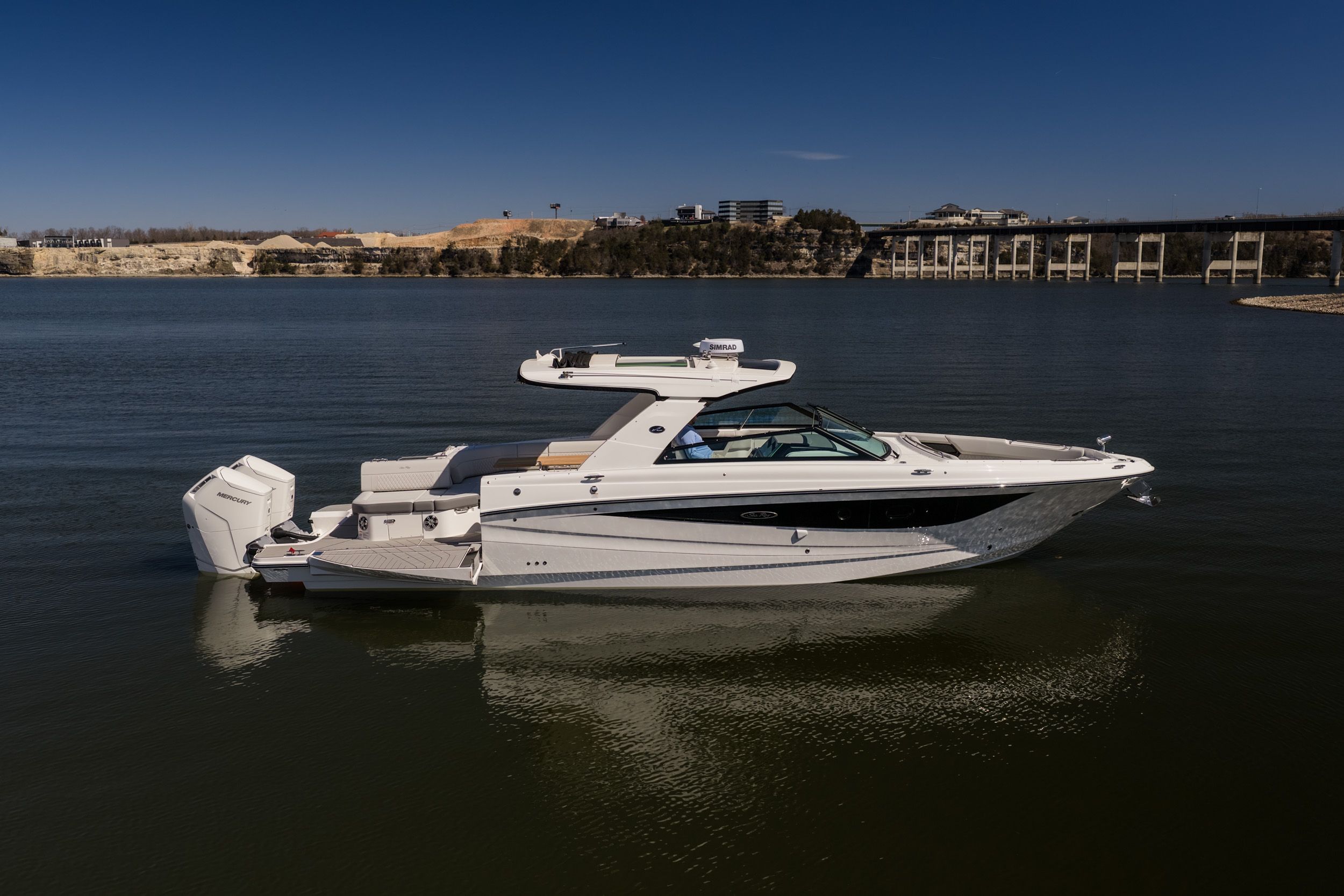 2026 Sea Ray SLX 400 Outboard