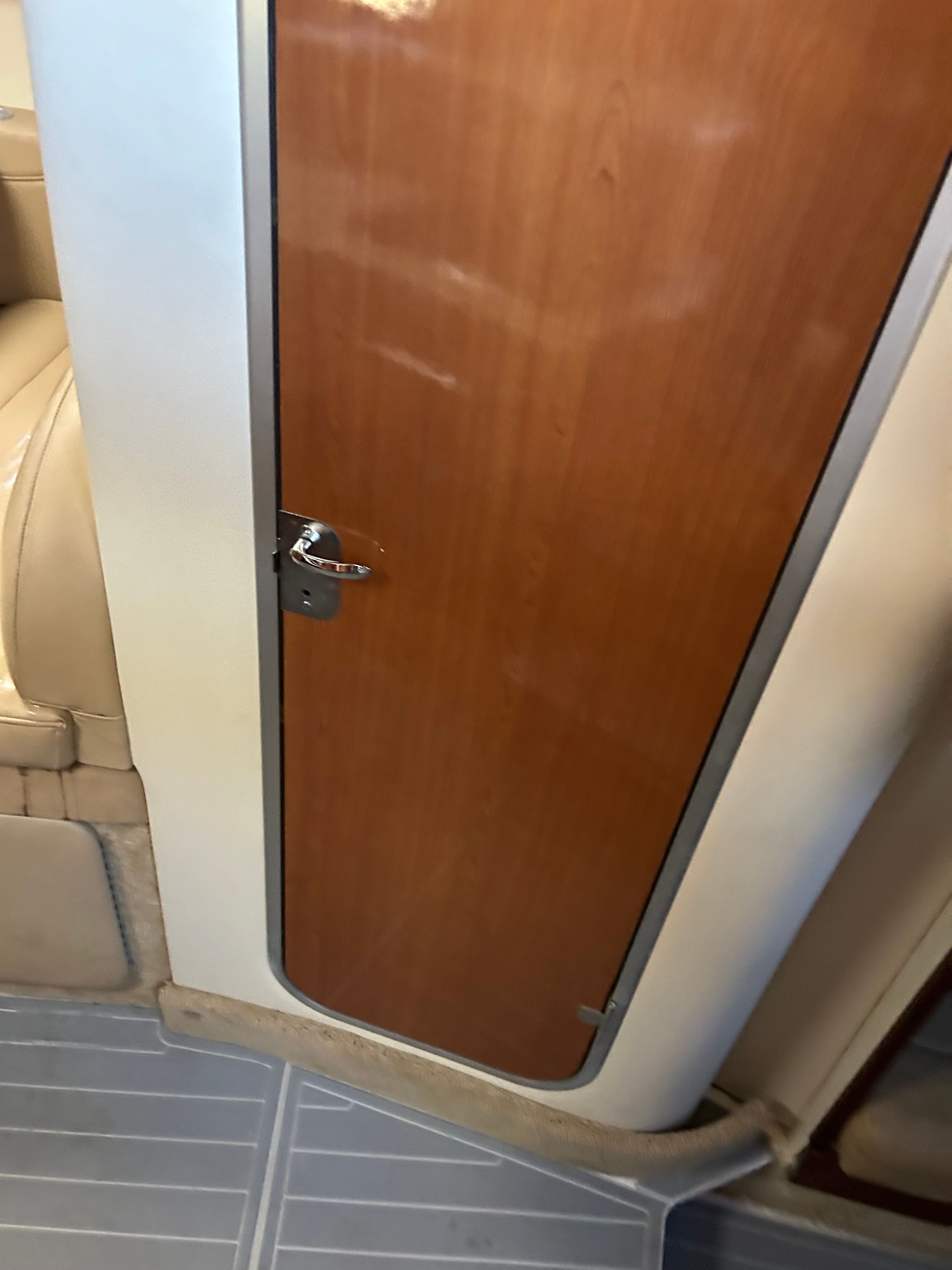 2006 Maxum 3300 SE - 85