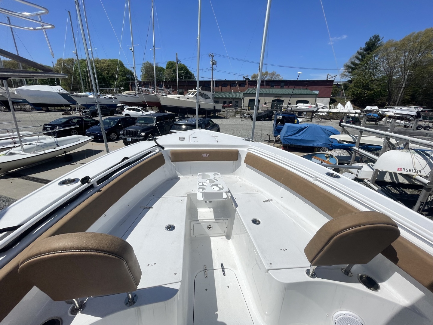 2022 Sea Hunt 265 Ultra - Image 13