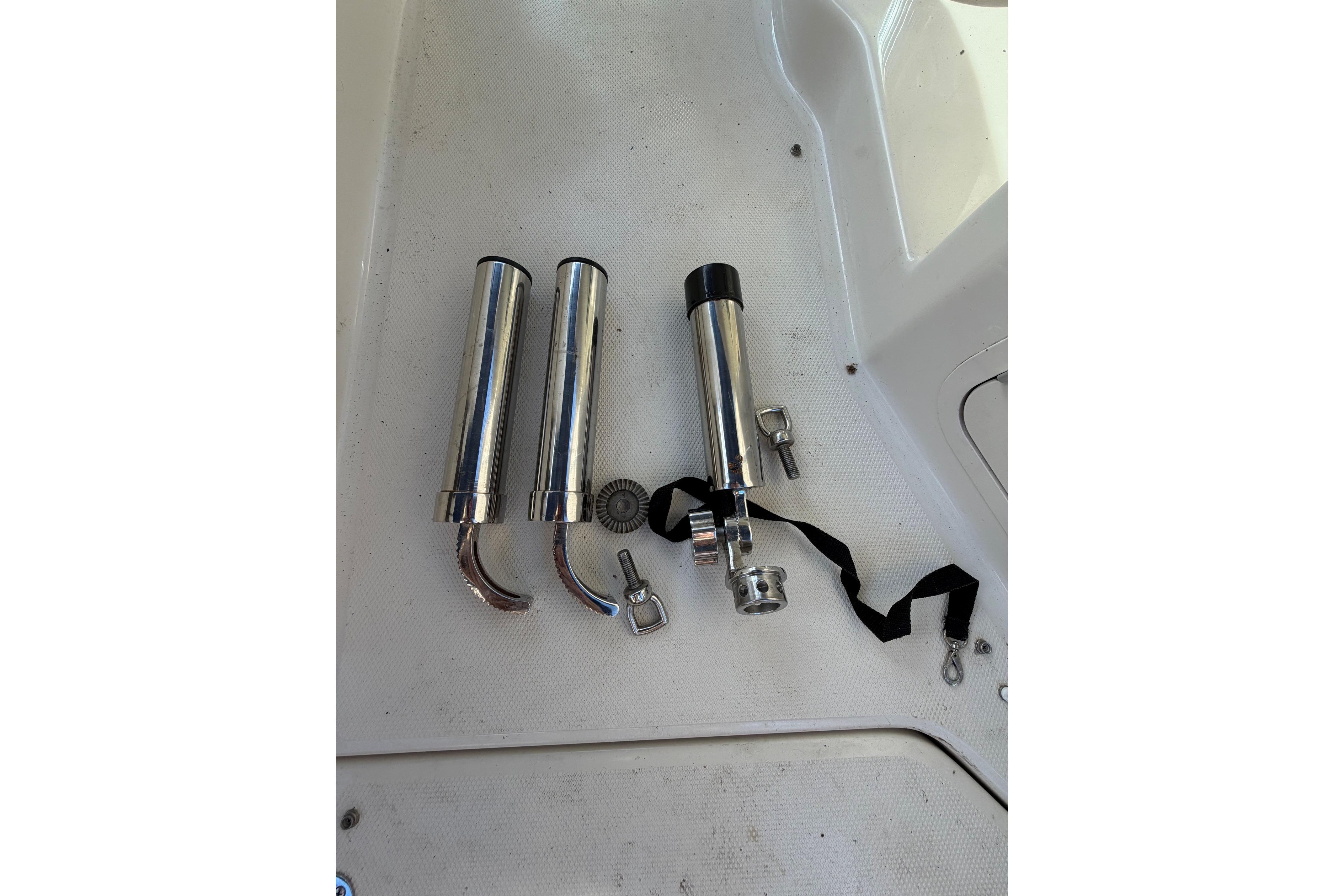 Chrome boat accessories on Sea Ray 240 Sundancer deck, 2000 model.