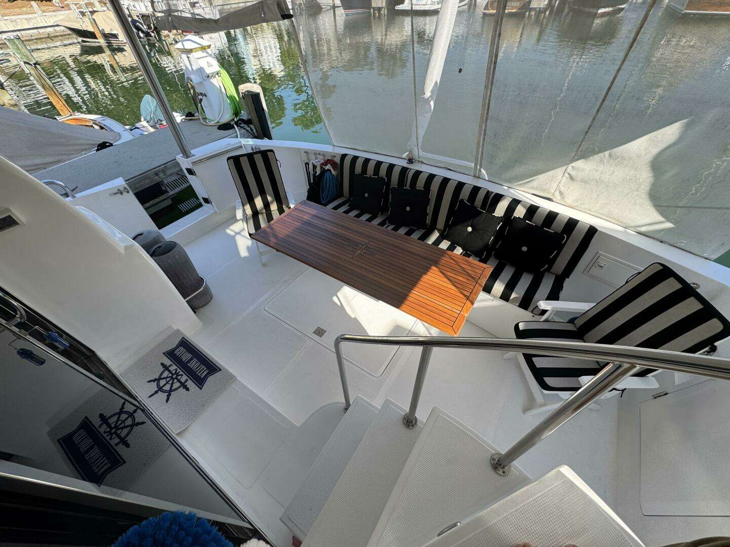 2004 Altima 55 Pilothouse - Image 22
