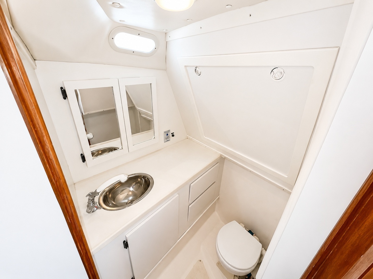 1997 Blackfin 29 Combi - Image 16