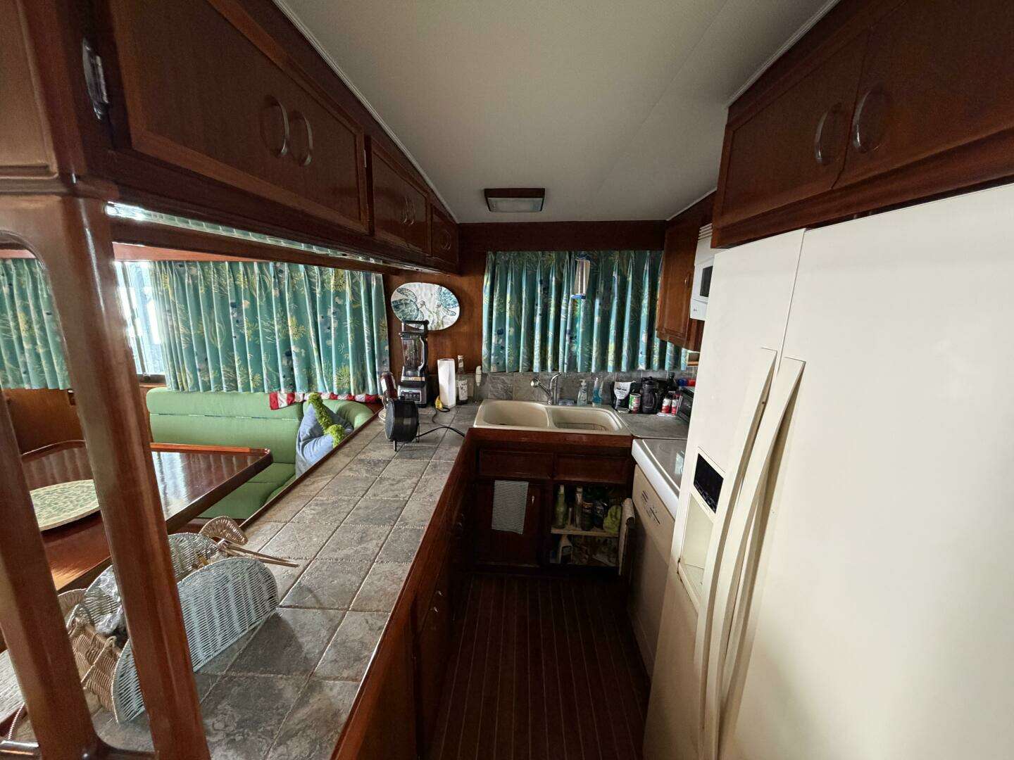 1975 Hatteras 58 LRC - Image 28