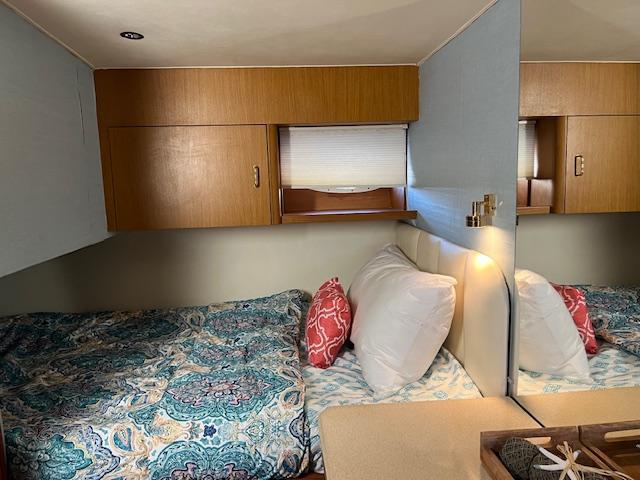 2000 Ocean Yachts Express Super Sport - 8