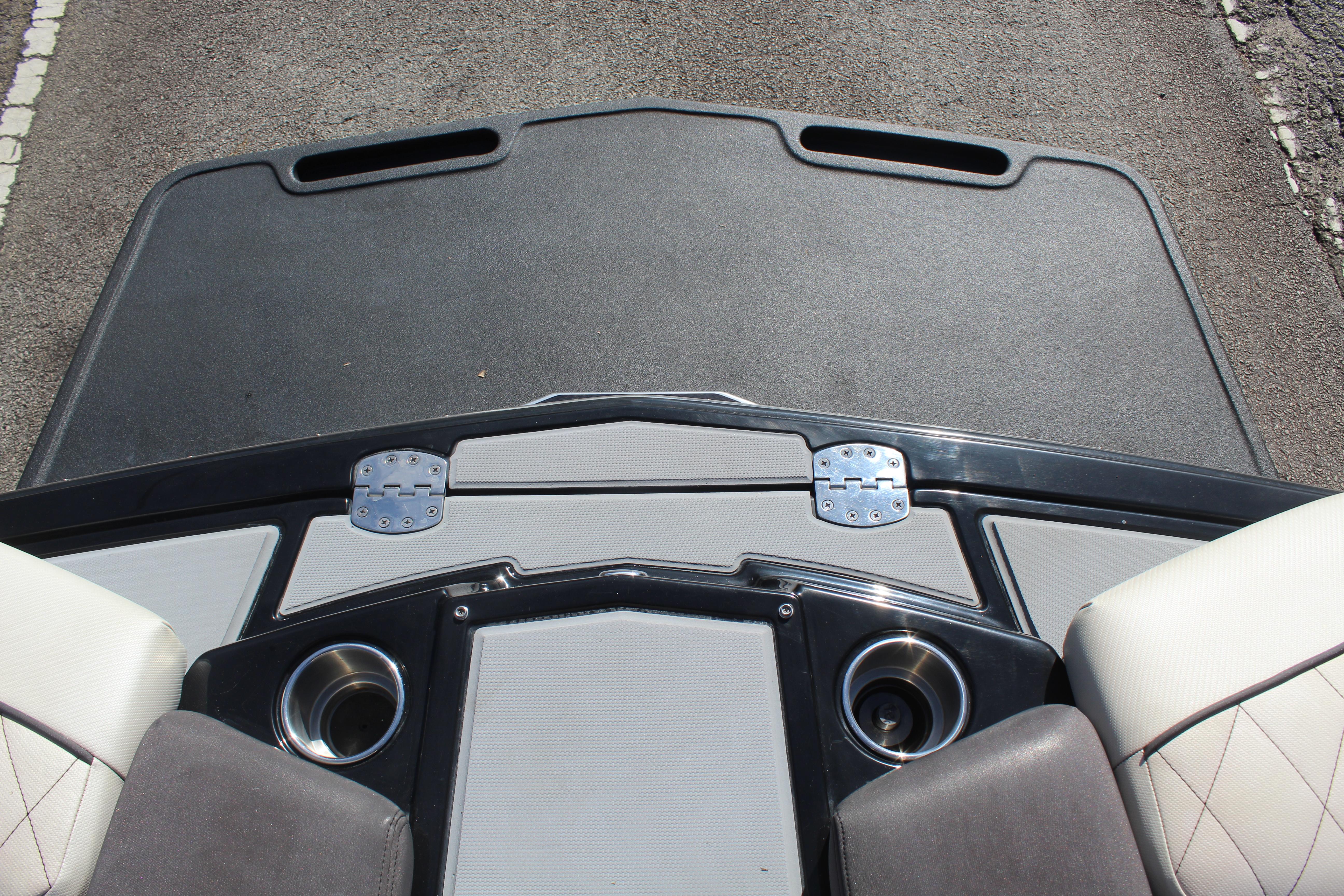 2011 MasterCraft X25 - 23