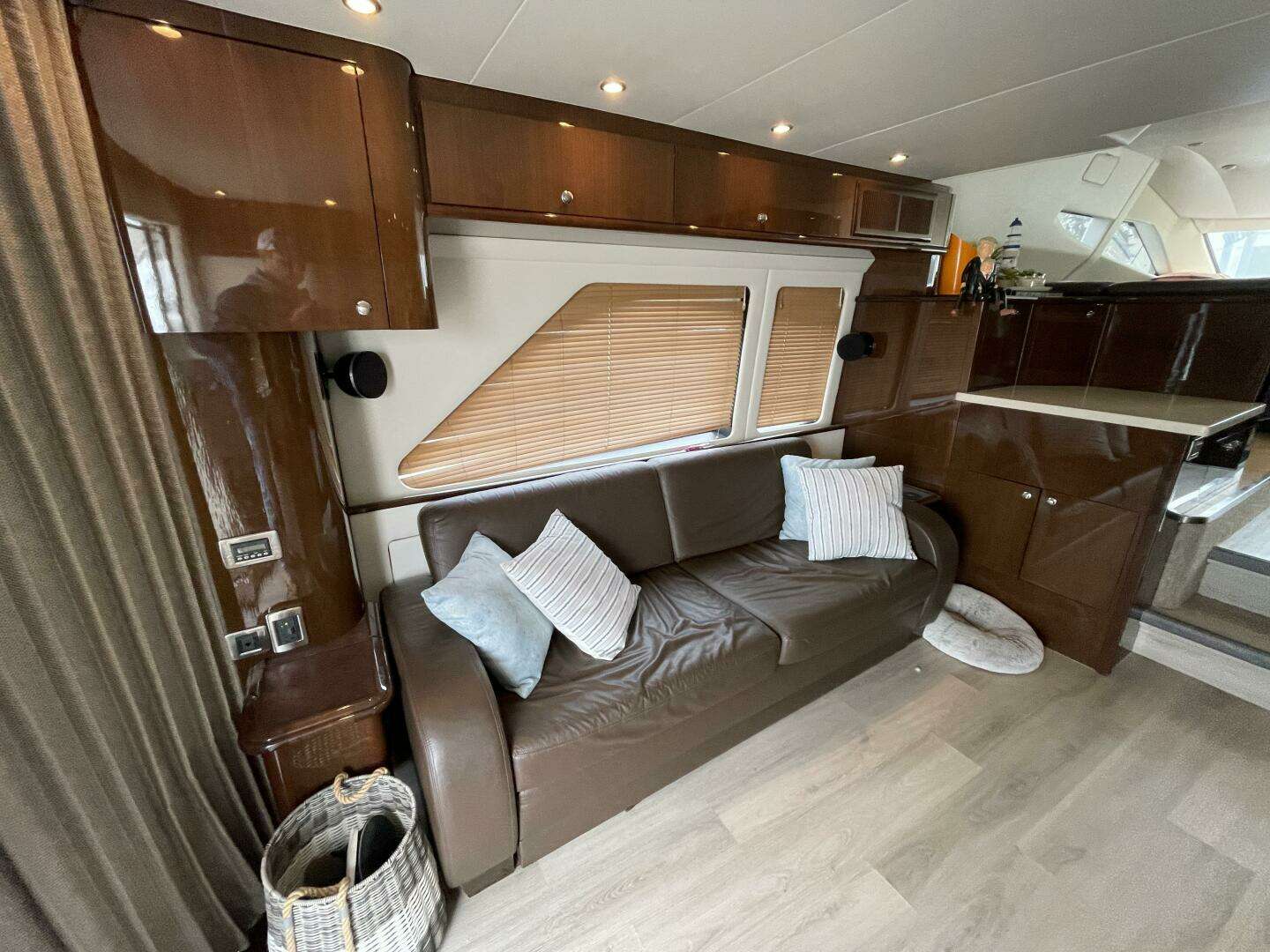 2007 Marquis 55 LS - Image 65