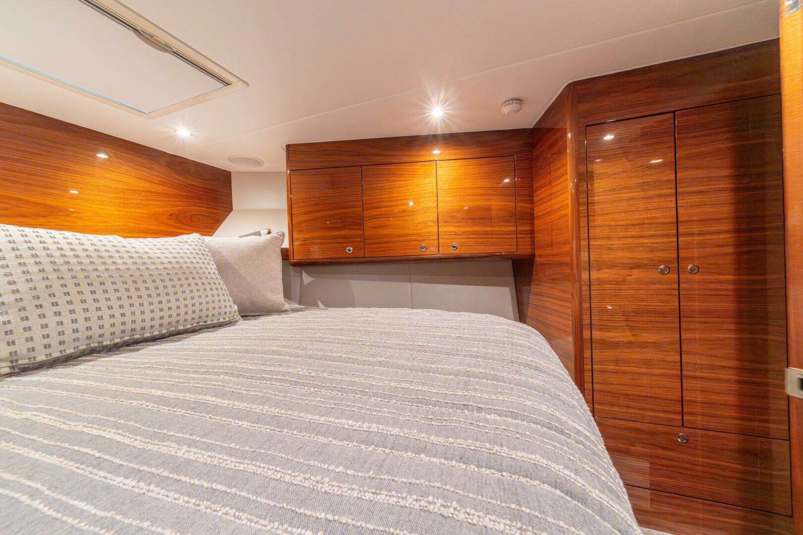 2025 Viking 46 Billfish - Image 63