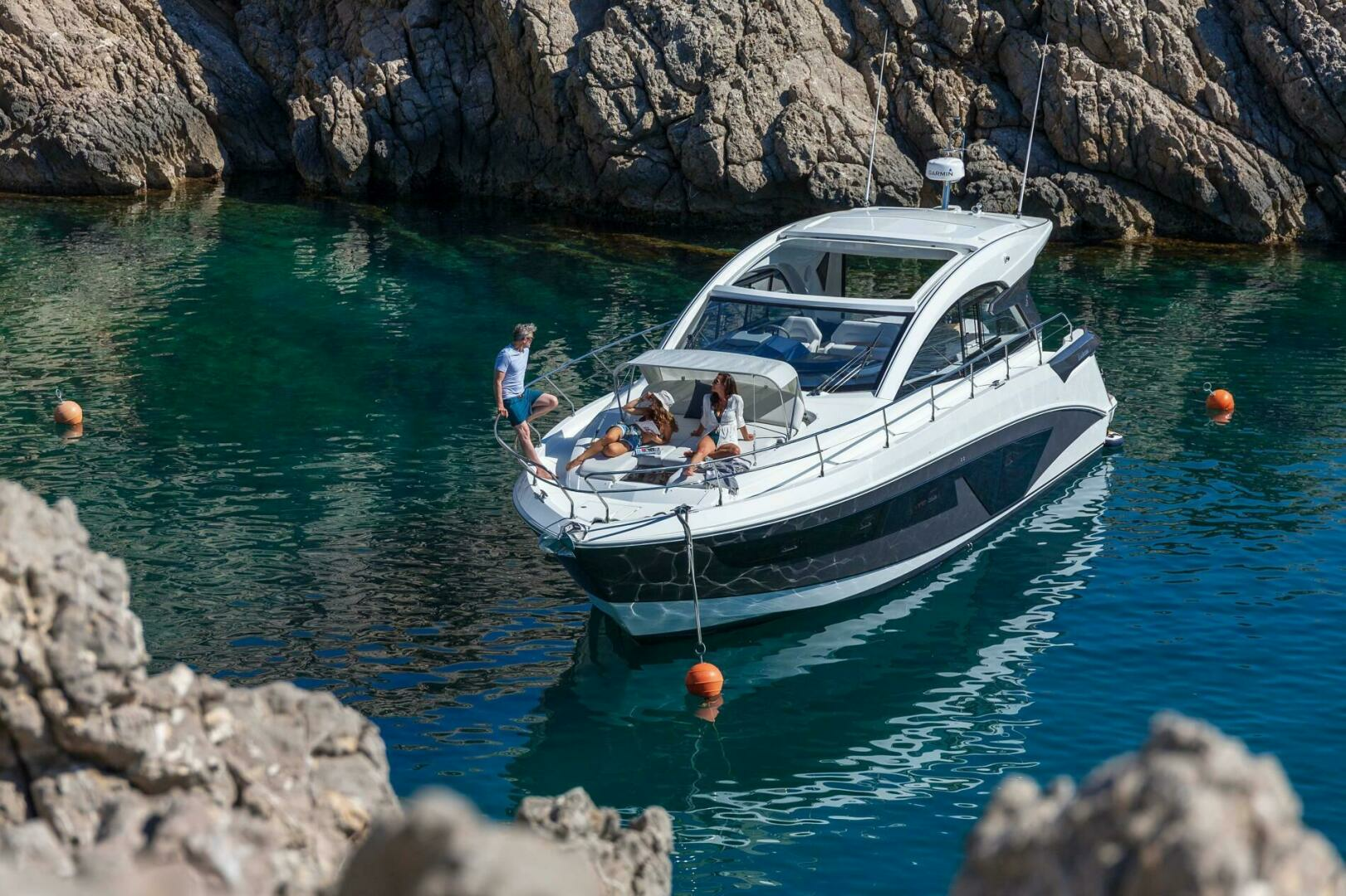 2024 Beneteau Gran Turismo 45 - Image 24