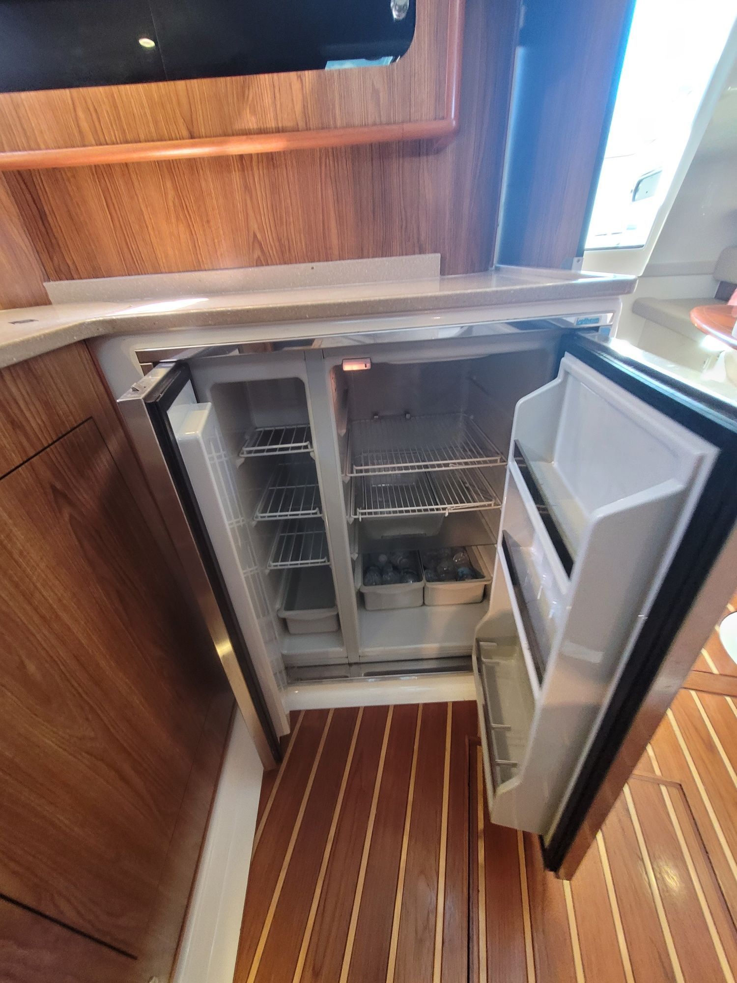 2009 Pursuit OS 375 Offshore - 17
