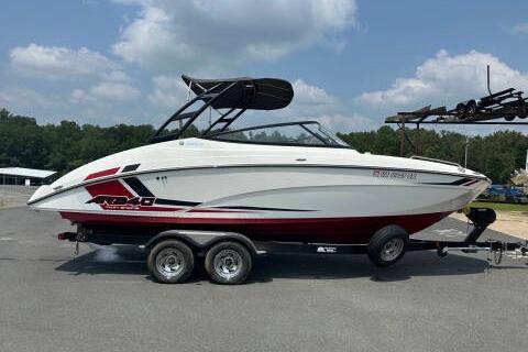 2017 Yamaha Boats AR240