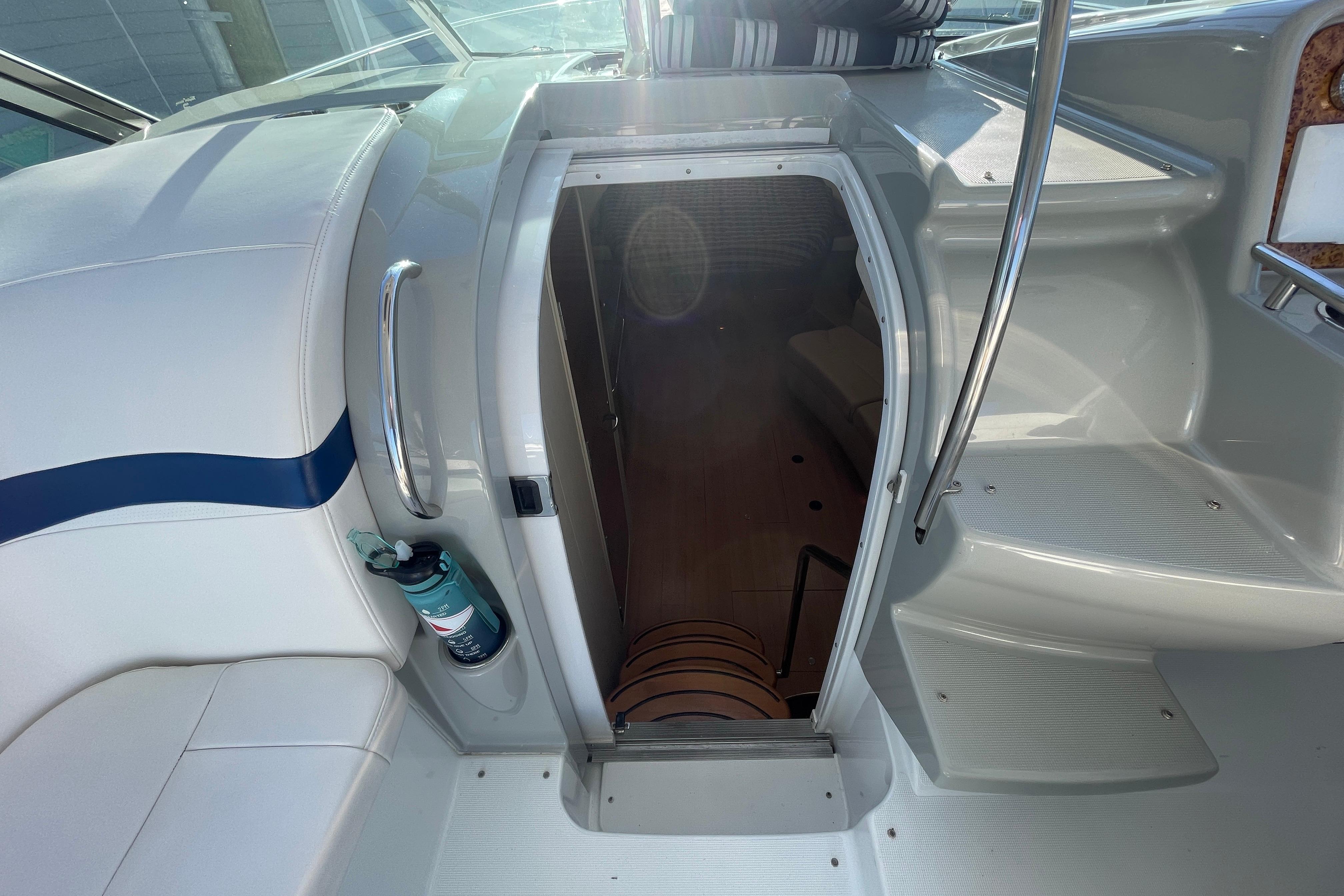 2011 Formula 34 Performance Cruiser cabin entrance with sleek interior design.