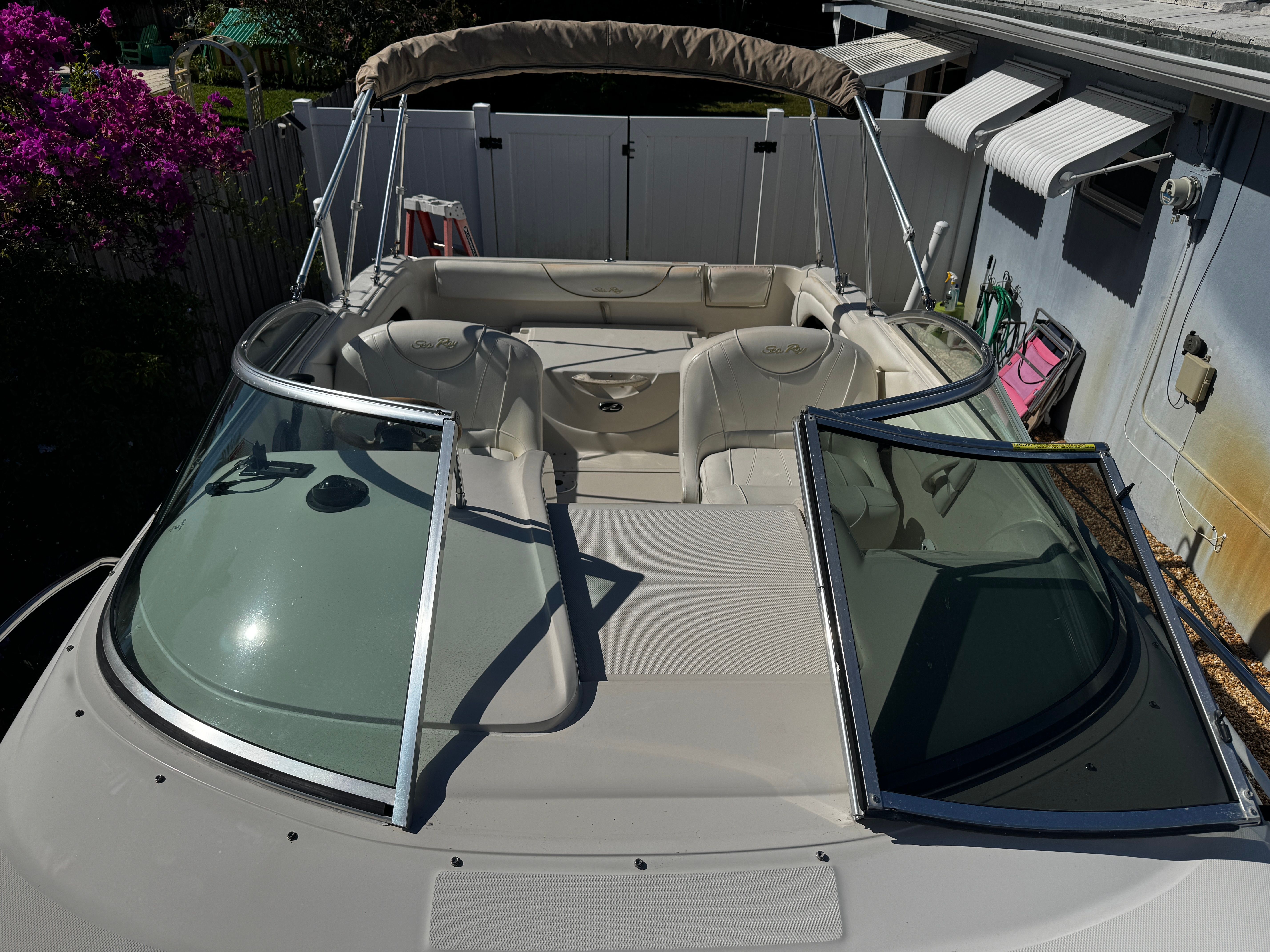2002 Sea Ray 225 Weekender - 9
