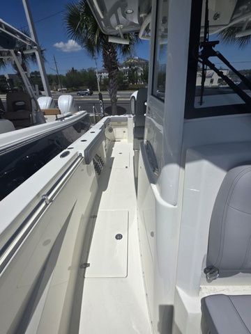 2026 Cobia 285 Open Center Console - 30