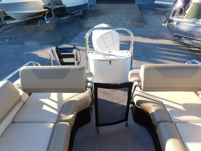 2026 Avalon Catalina Quad Lounger Shift Windshield 25 FT - 10