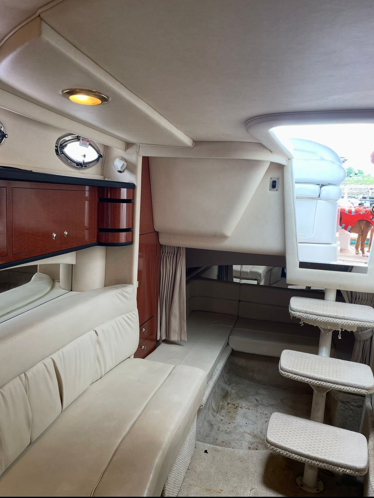 2004 Sea Ray 300 Sundancer - 12