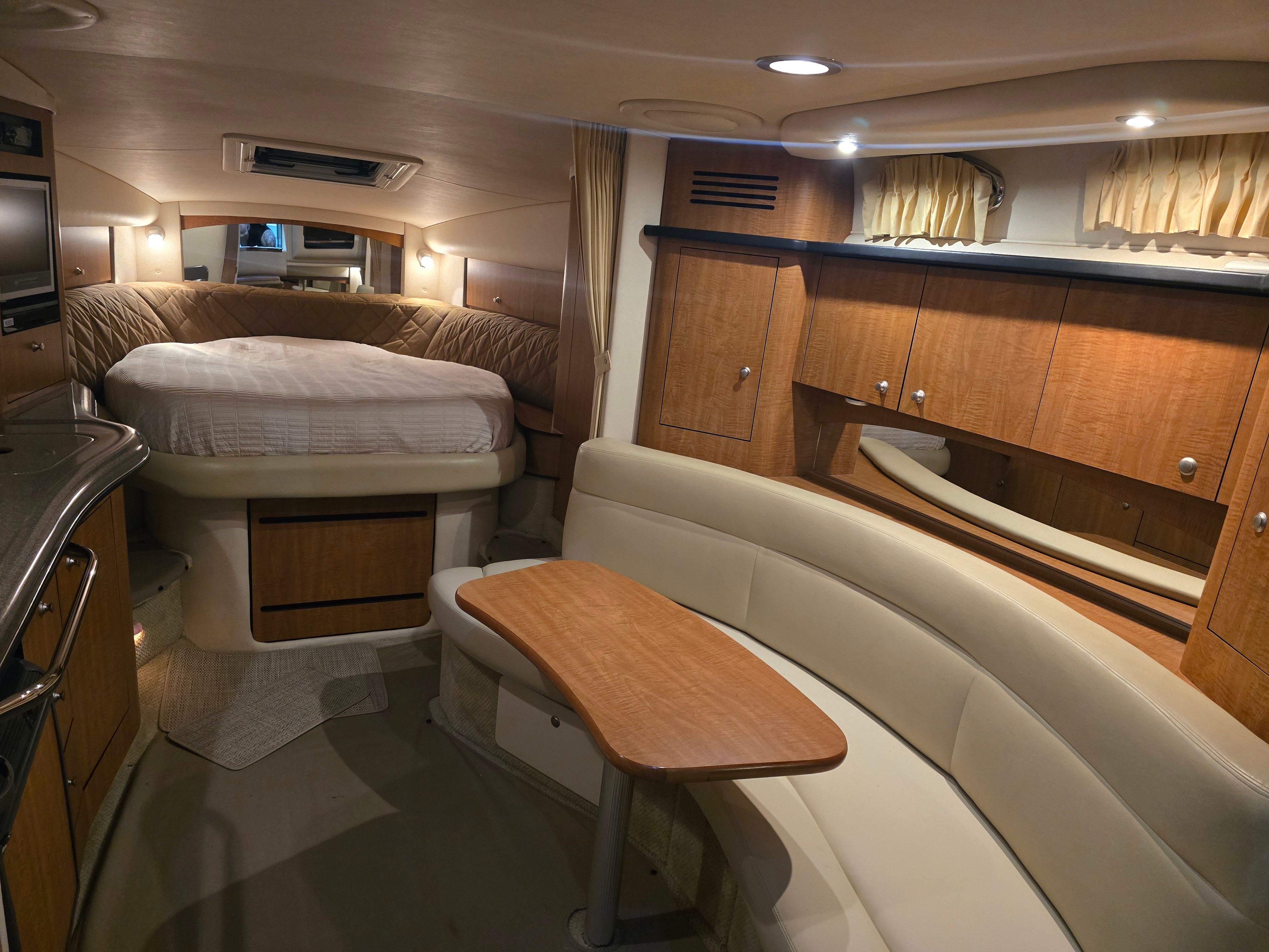 2006 Sea Ray Sundancer 320 - 12