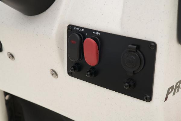 2026 Mako Pro Skiff 15 CC - 25
