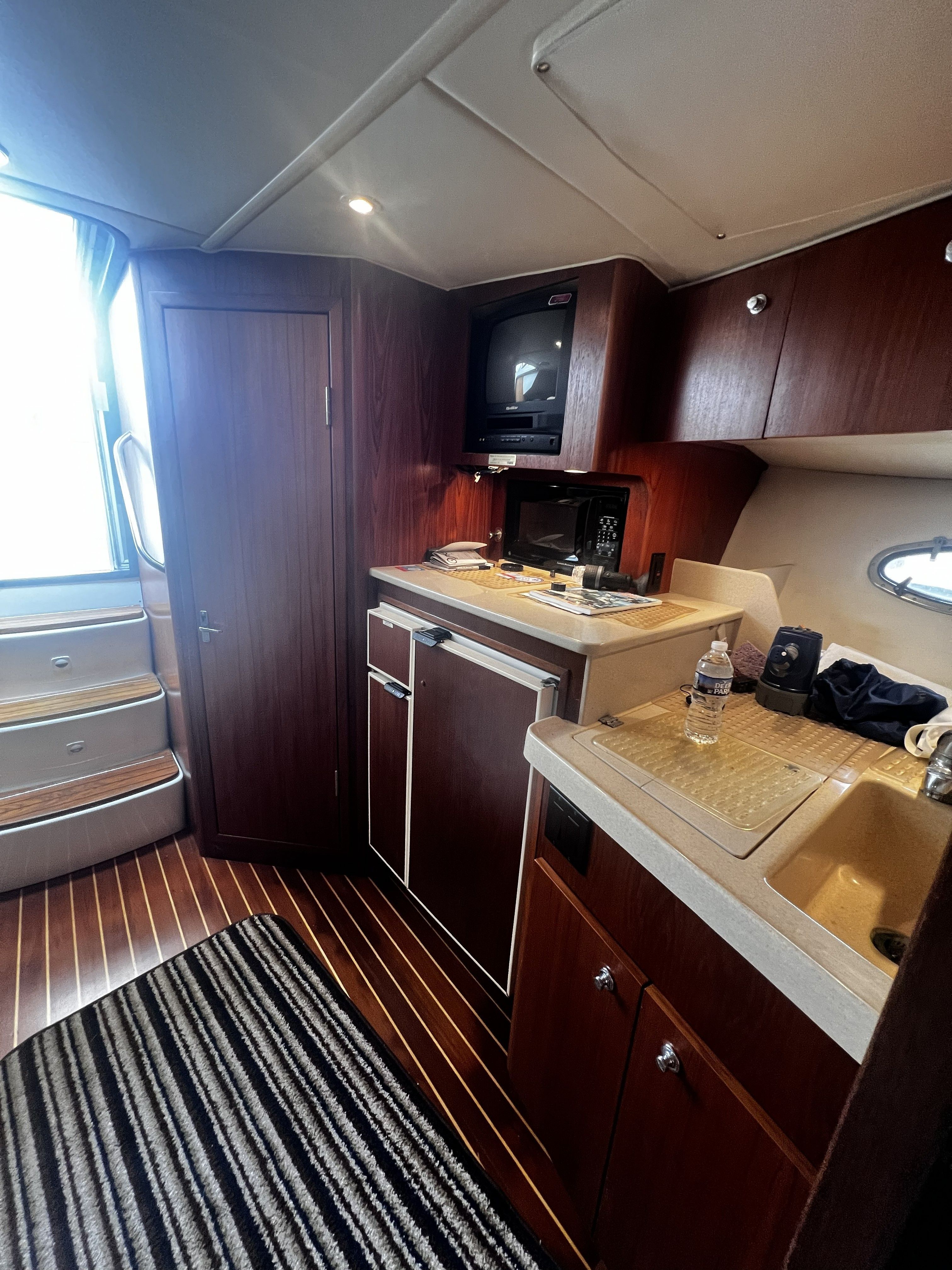 1998 Tiara Yachts 3500 - 11