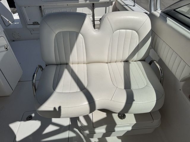 2012 Robalo 247 DC - 16