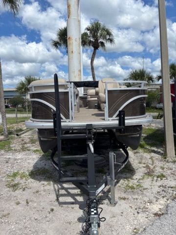 2024 Sun Tracker SportFish 20 DLX - 5