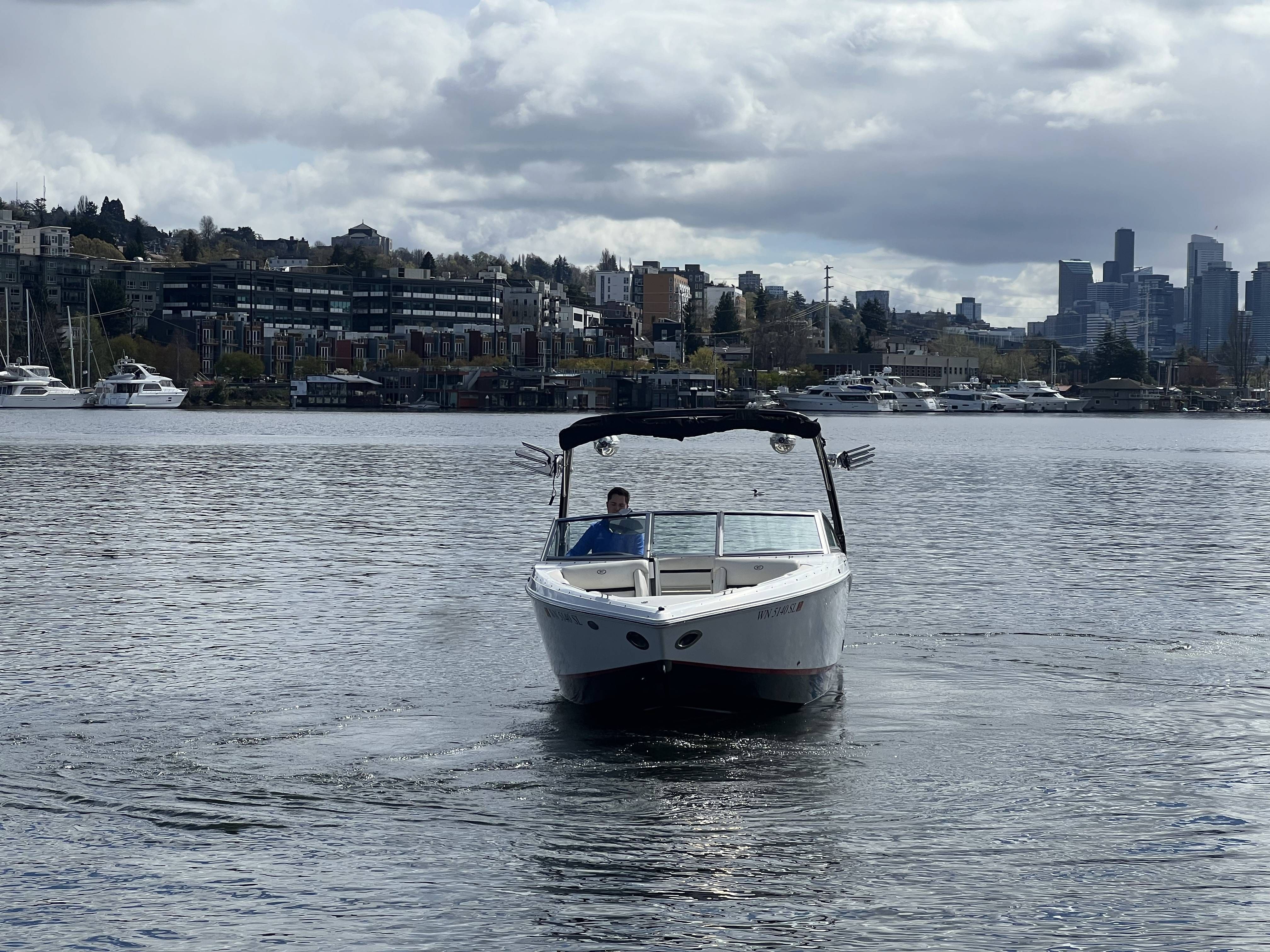 2016 Cobalt R3 WSS Surf - 8
