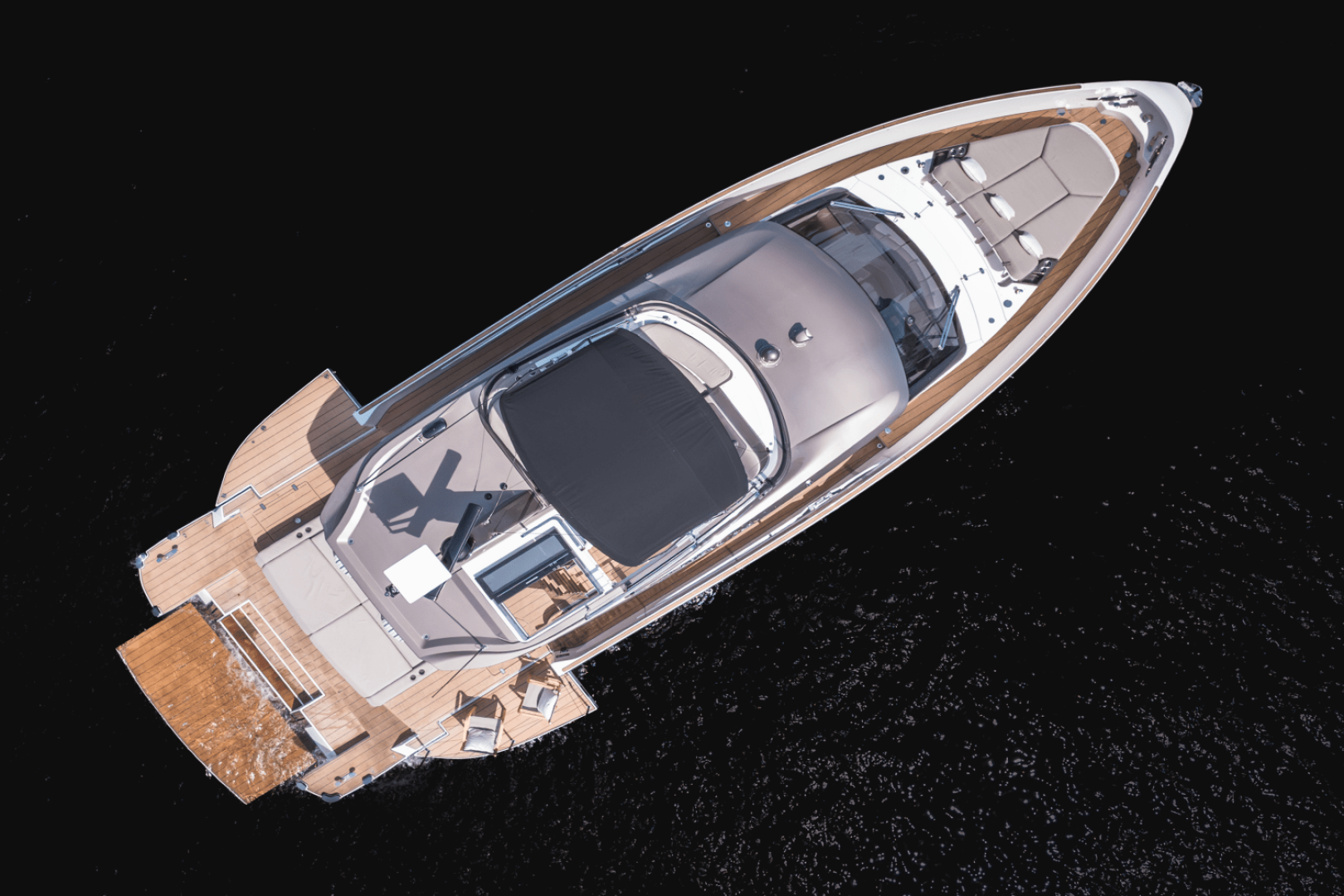 2025 Azimut Seadeck 6 - Image 8