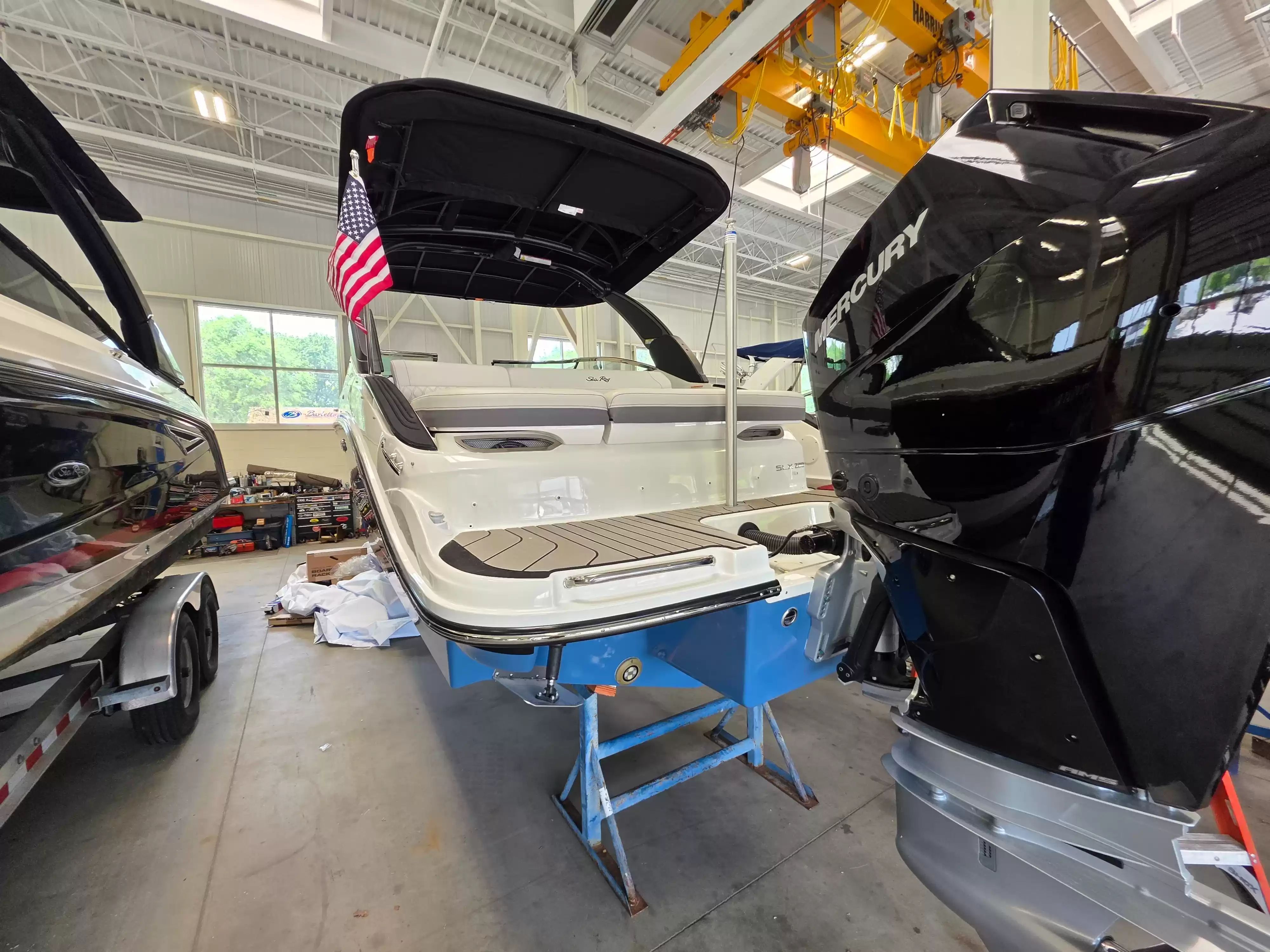 2026 Sea Ray 260SXO - 12