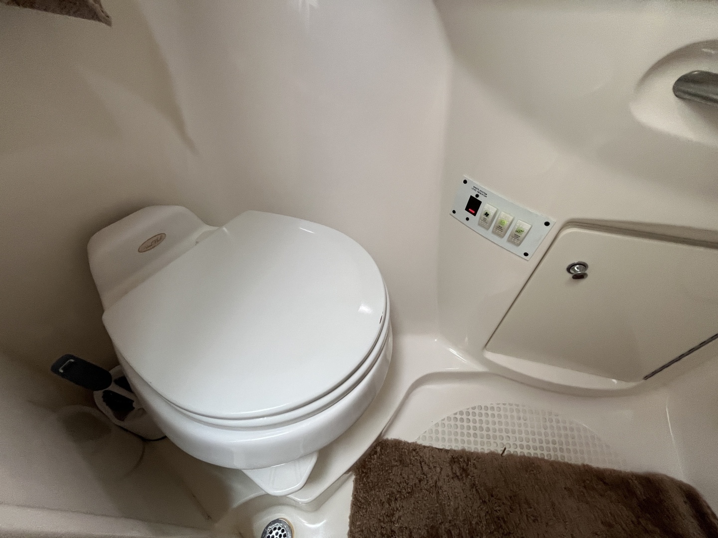 2005 Chaparral Signiyure 350 - Image 22