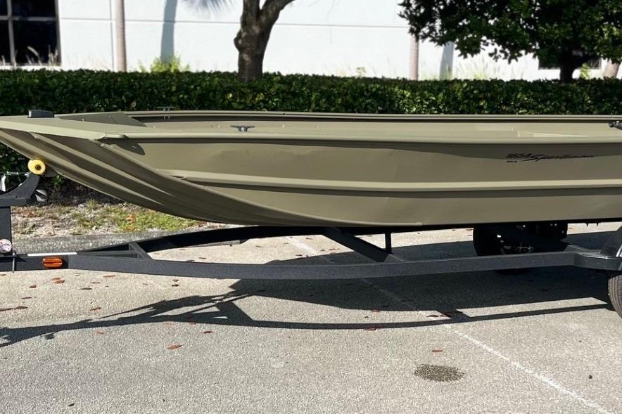 2026 Tracker Grizzly 1654 T Sportsman