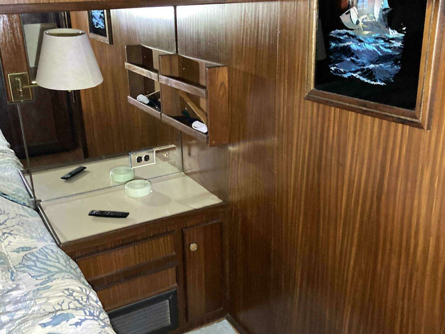 1985 Hatteras Sport Fish - Image 32