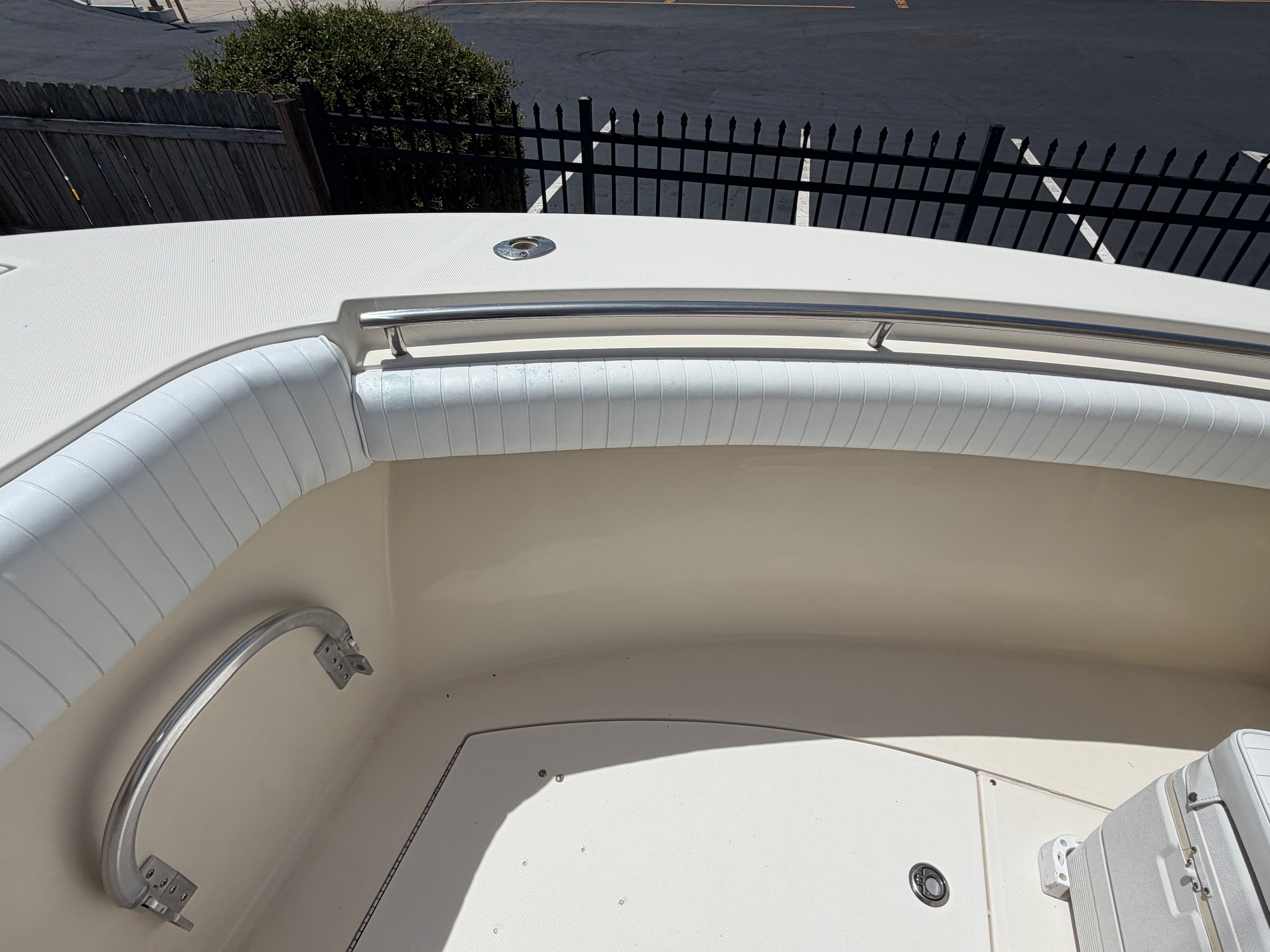 Interior view of a 2004 McKee Craft 24 FREEDOM boat.