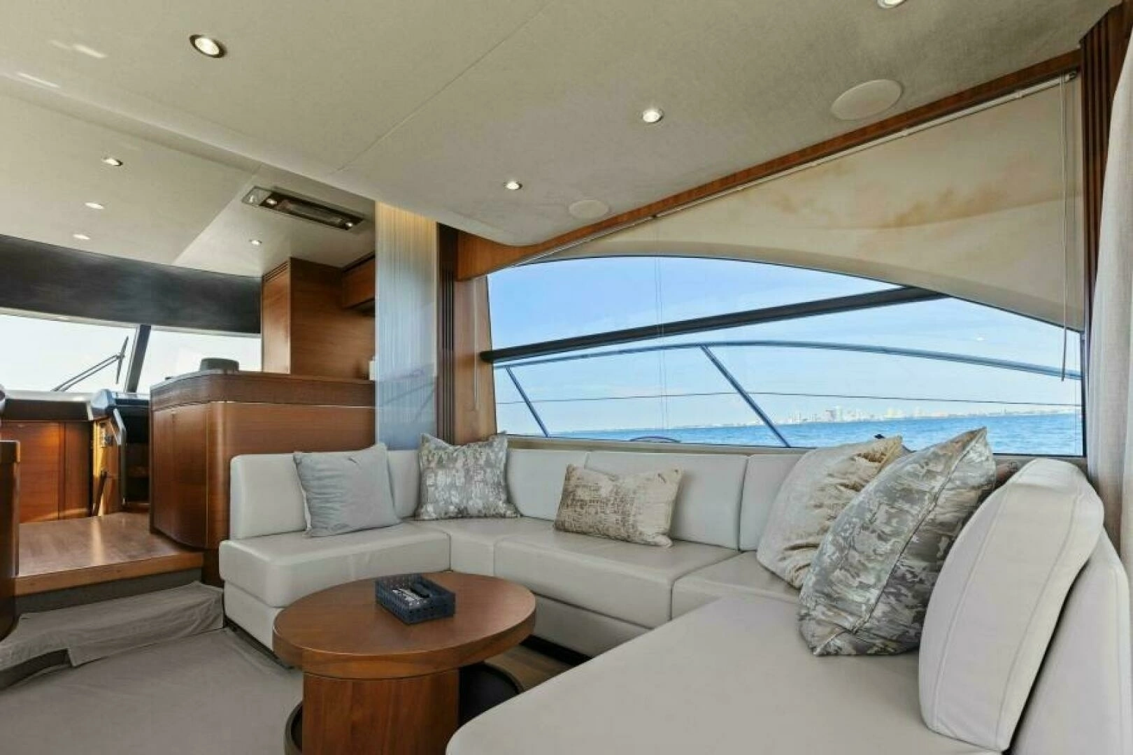 2016 Princess 60 Flybridge - Image 22