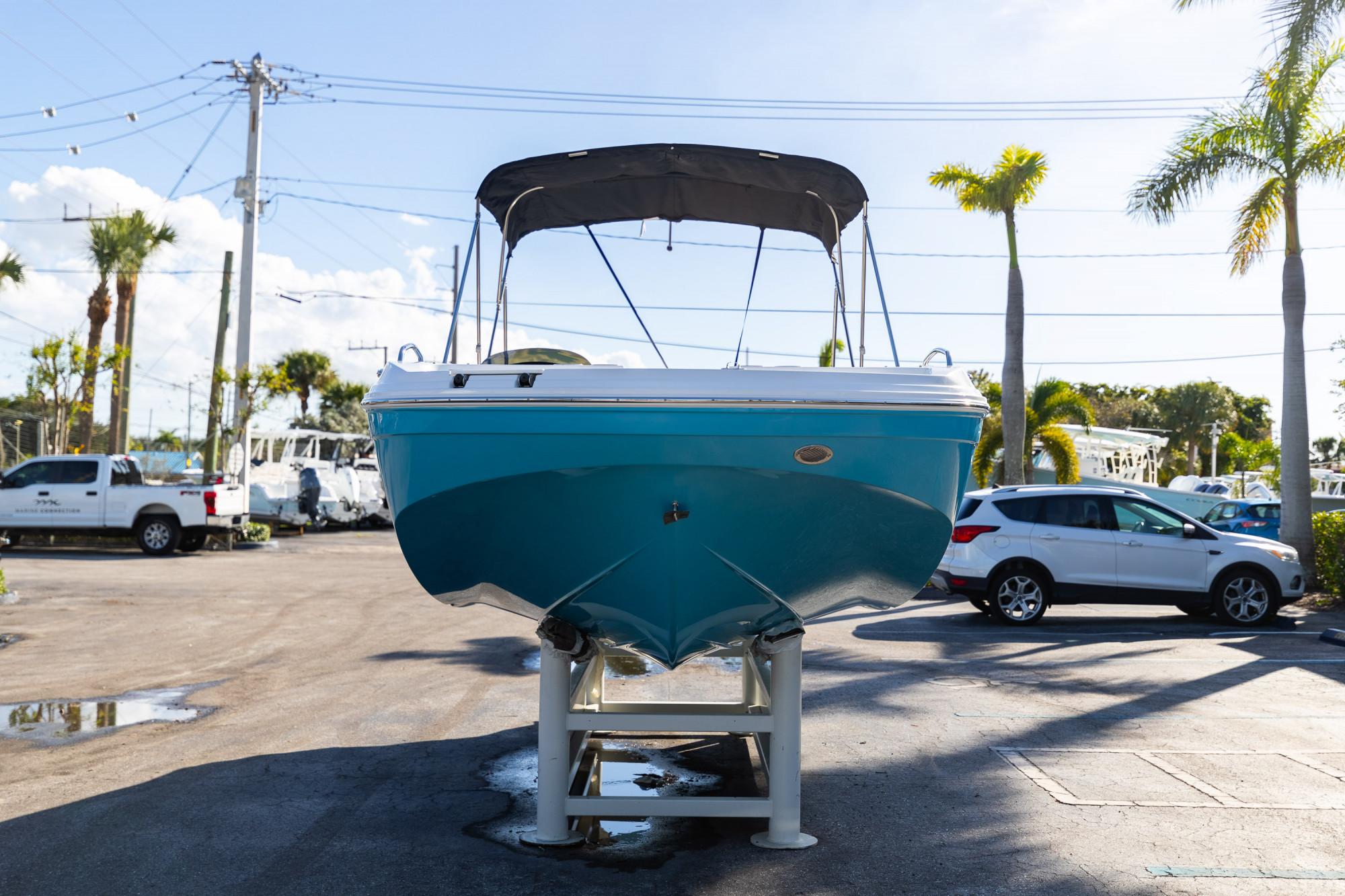 2024 Hurricane SunDeck Sport 192 RL OB - 3