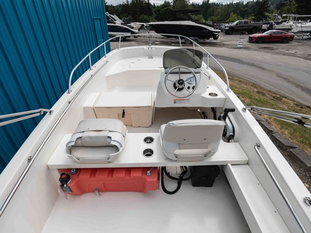 2025 Boston Whaler 160 Super Sport - 4