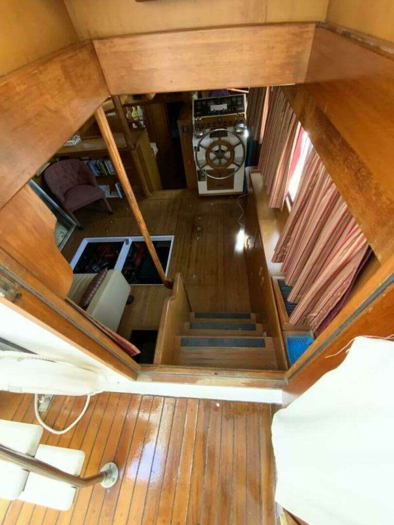 1987 President 41 Double Cabin Motor Yacht - Image 29