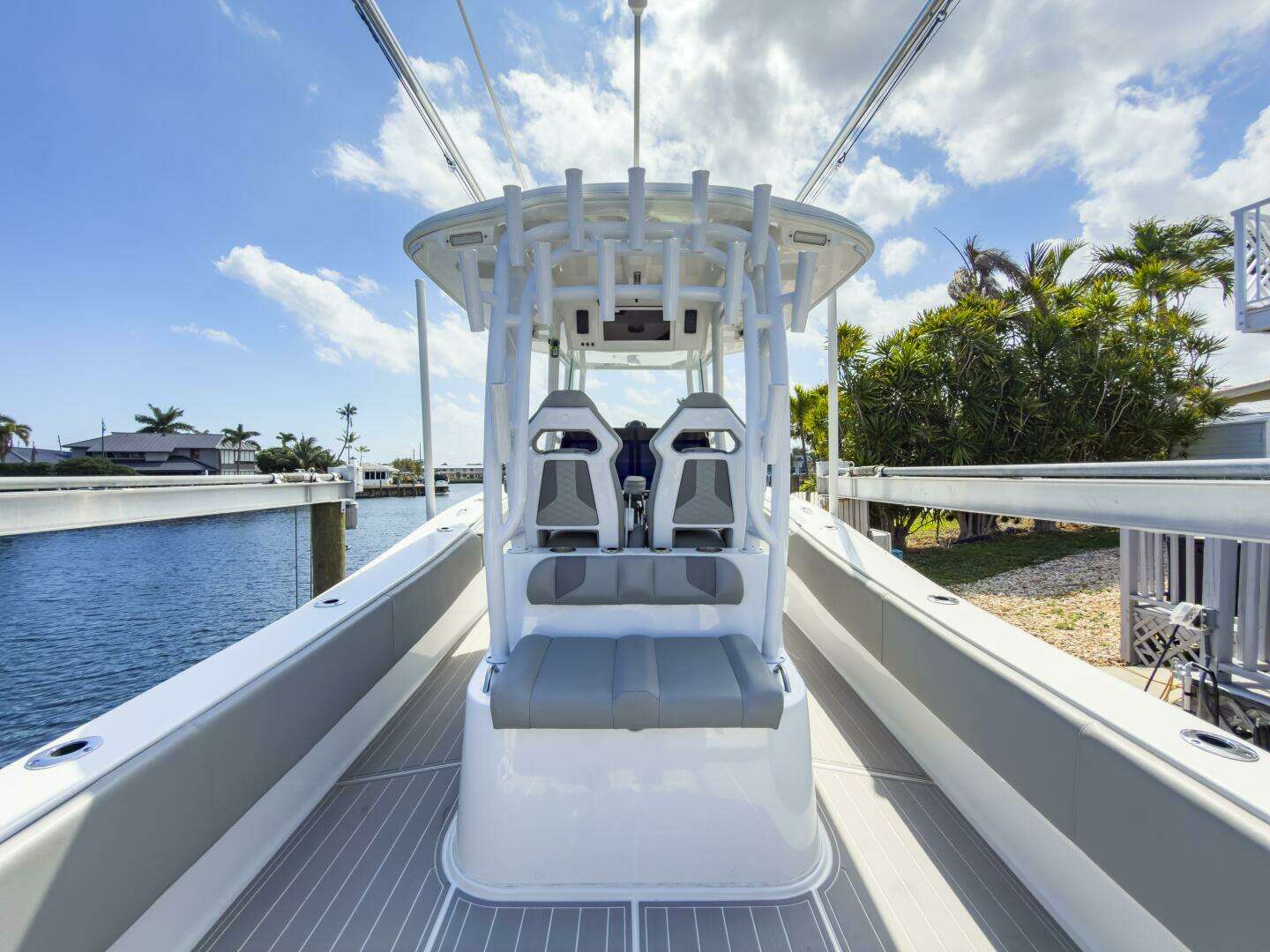 2024 Cape Horn 34 XS - Image 22