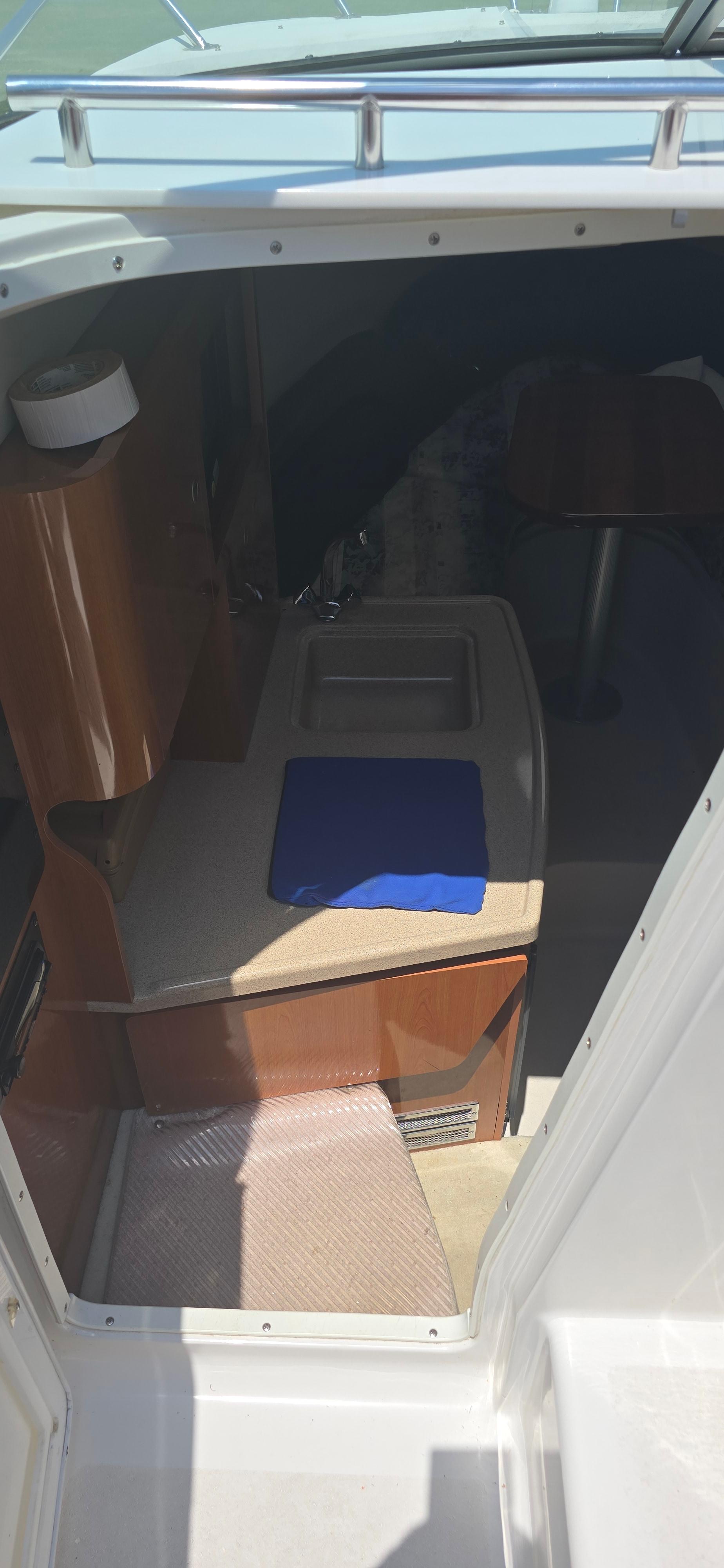 2001 Four Winns 268 Vista - 11