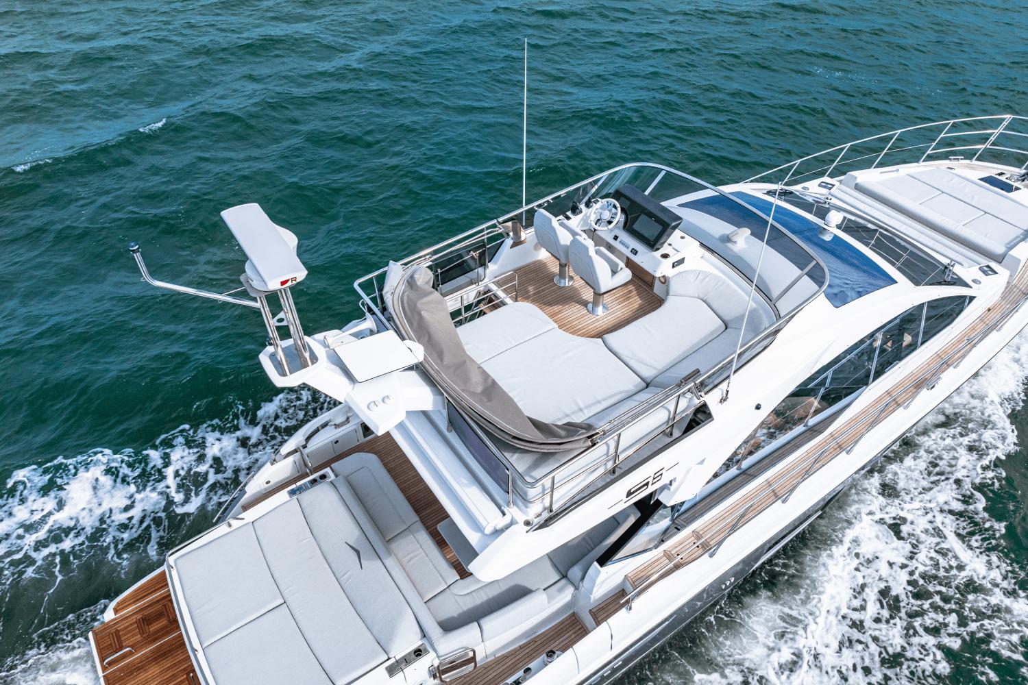 2025 Azimut S6 - 11