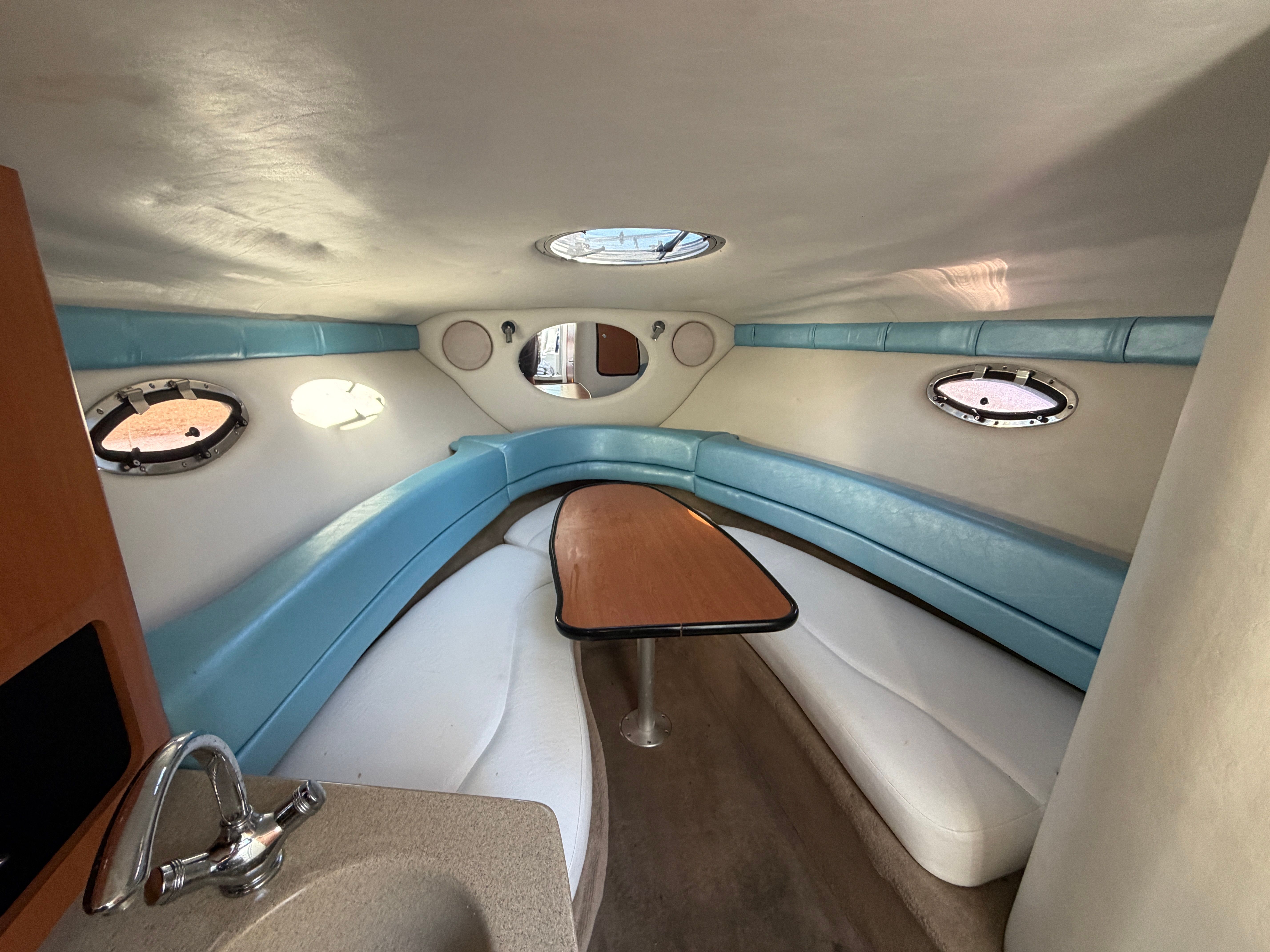 2006 Crownline 270 CR - 16