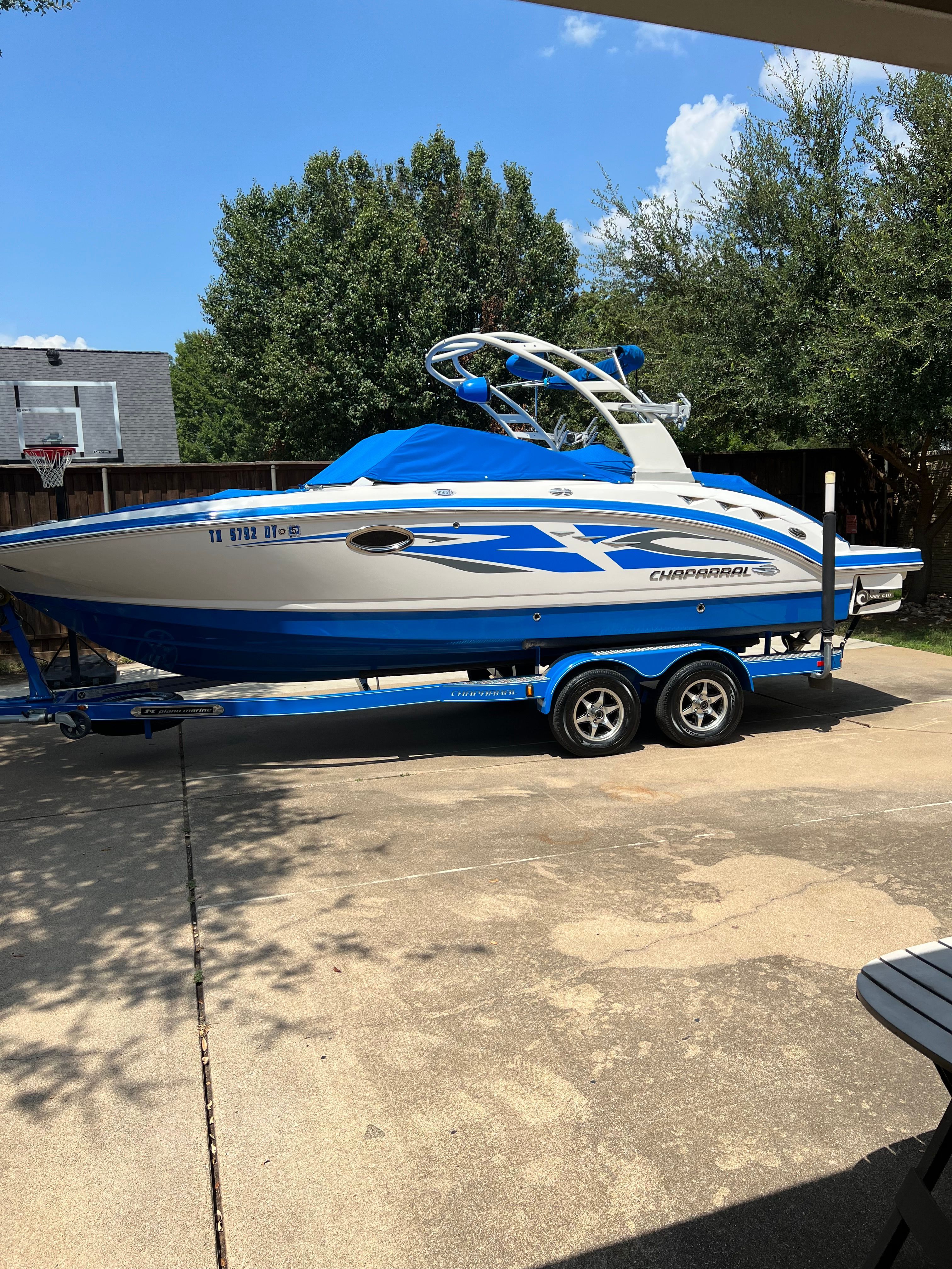 2017 Chaparral 244 Sunesta Surf