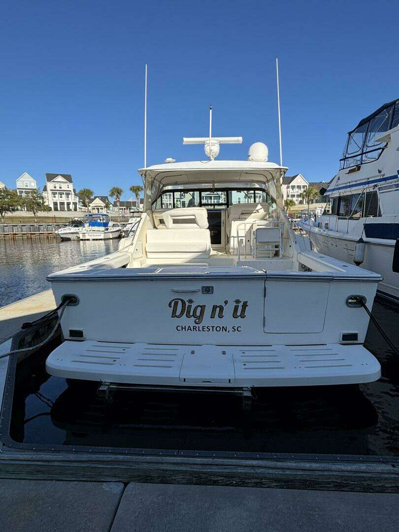 1993 Tiara Yachts 4300 Convertible - Image 6