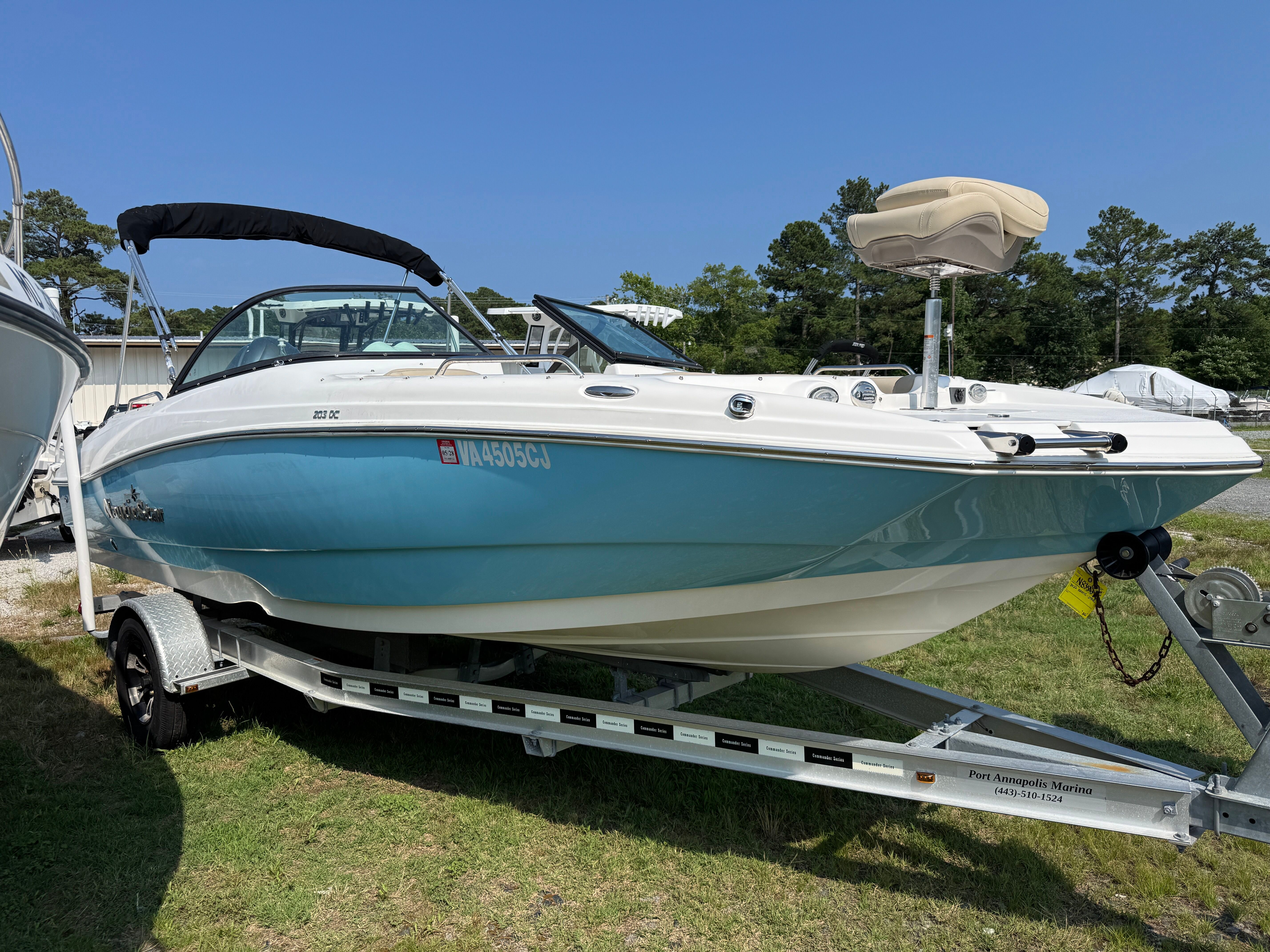 2022 NauticStar 203 DC