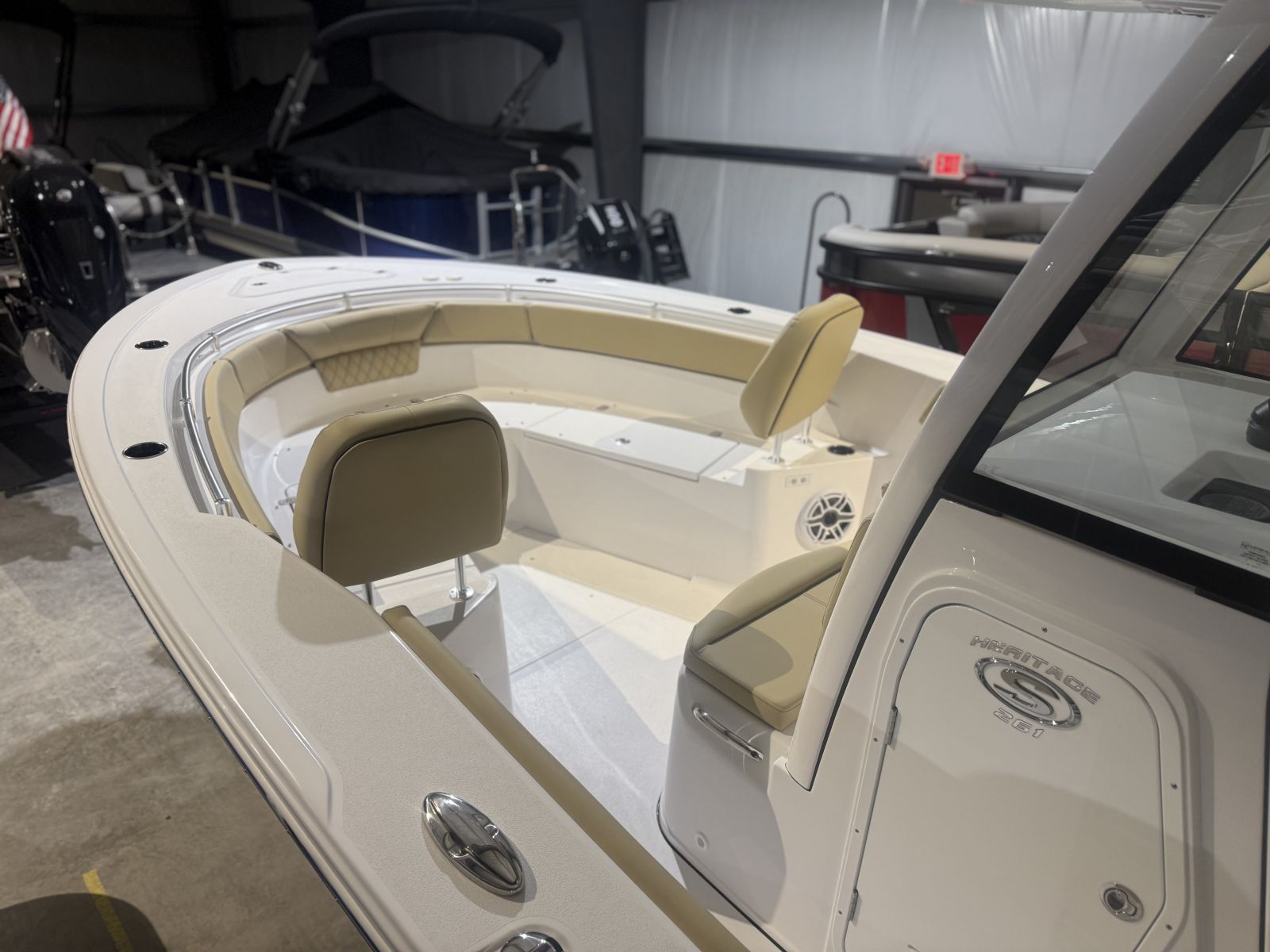 2026 Sportsman Heritage 261 Center Console - 6