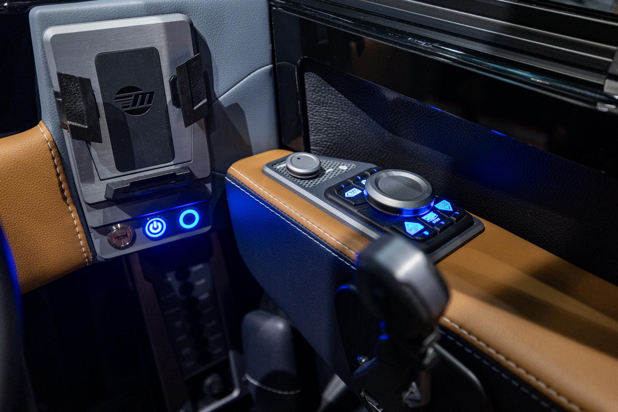 2025 Malibu M230 - 10