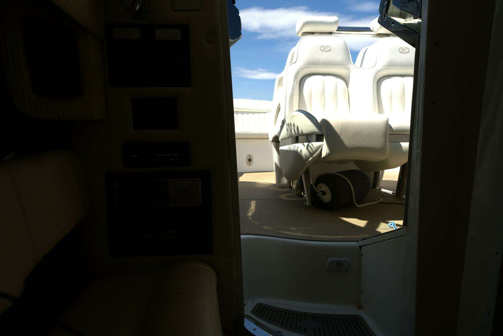 2005 Cobalt COBALT 343 - Image 53