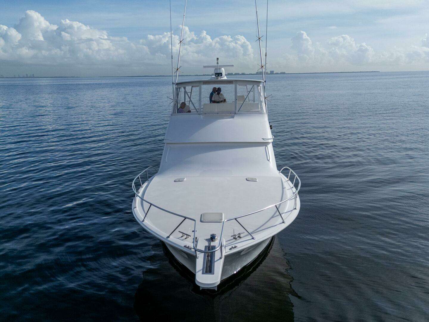 2004 Viking 48 Convertible - Image 3