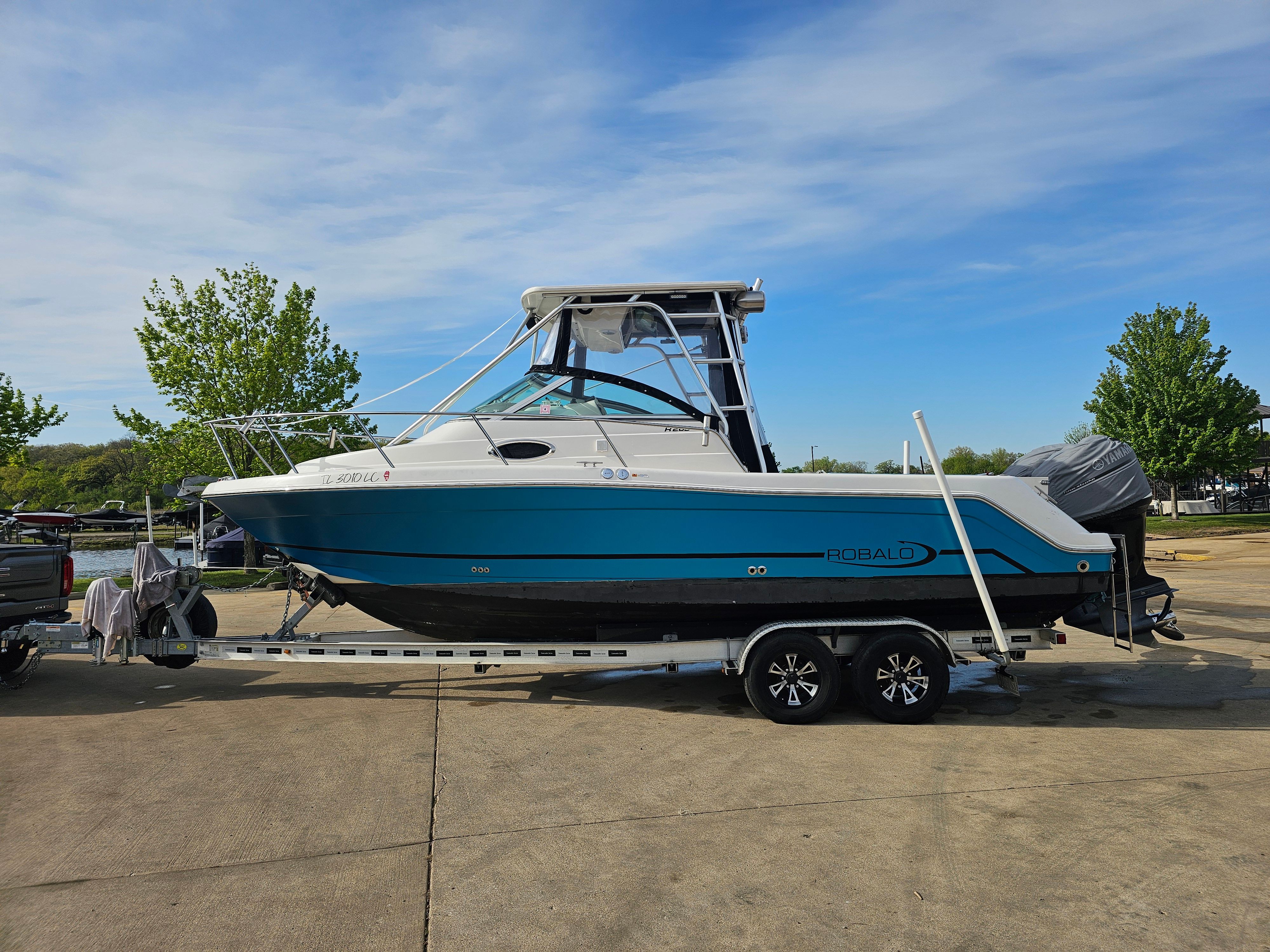 2005 Robalo R265 Walkaround